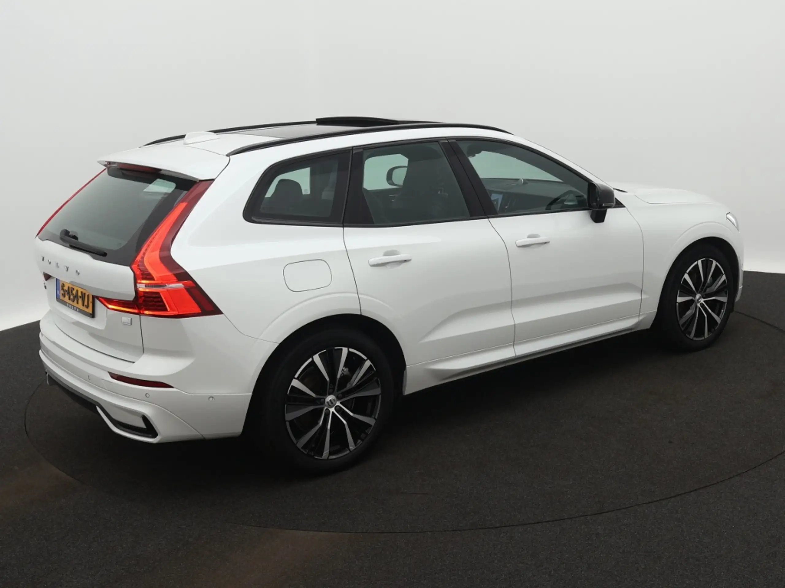 Volvo - XC60