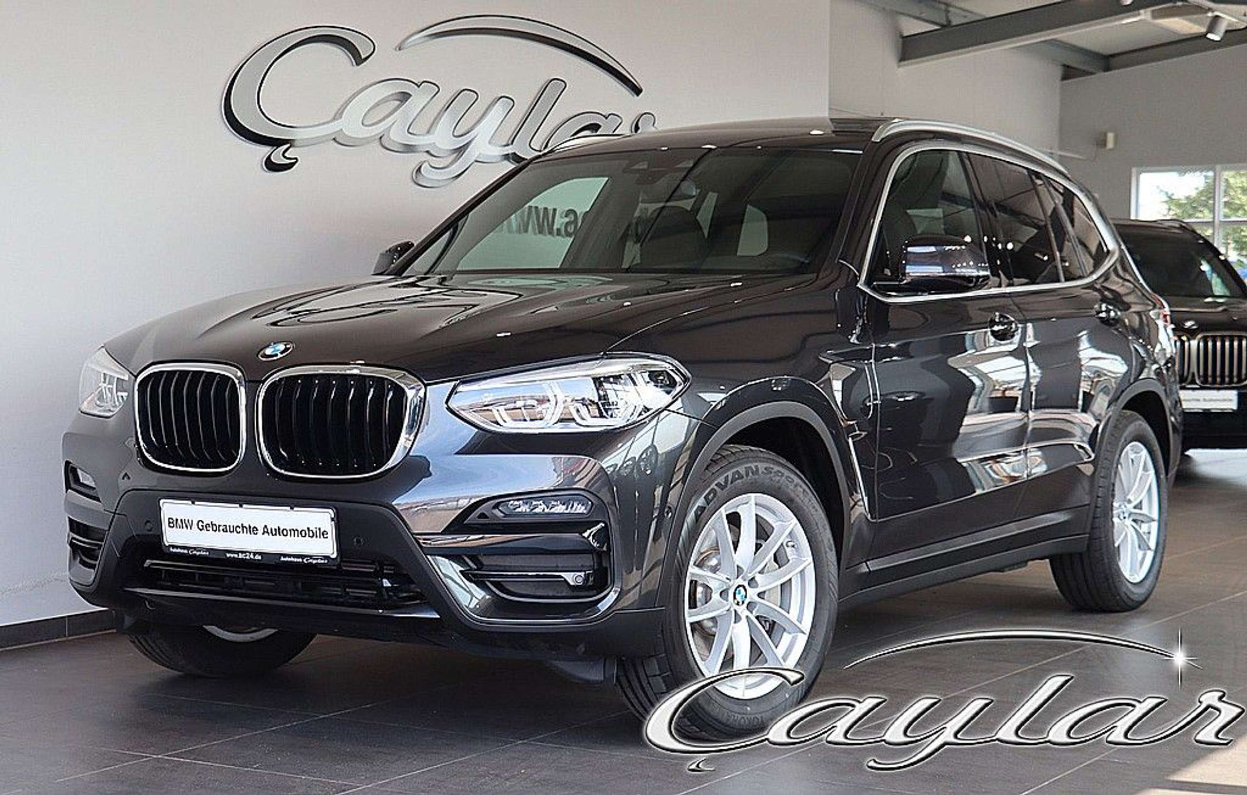 BMW - X3