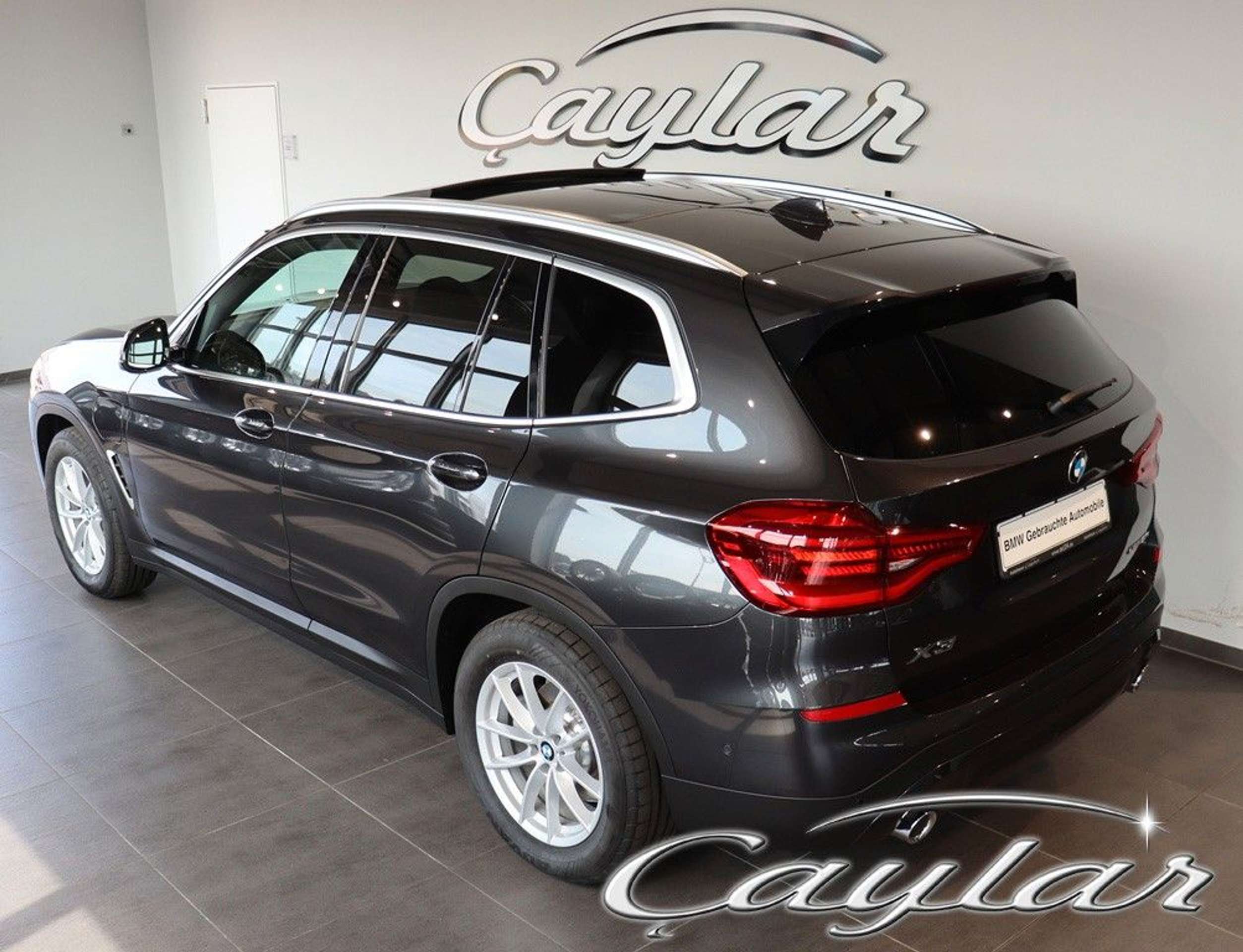 BMW - X3