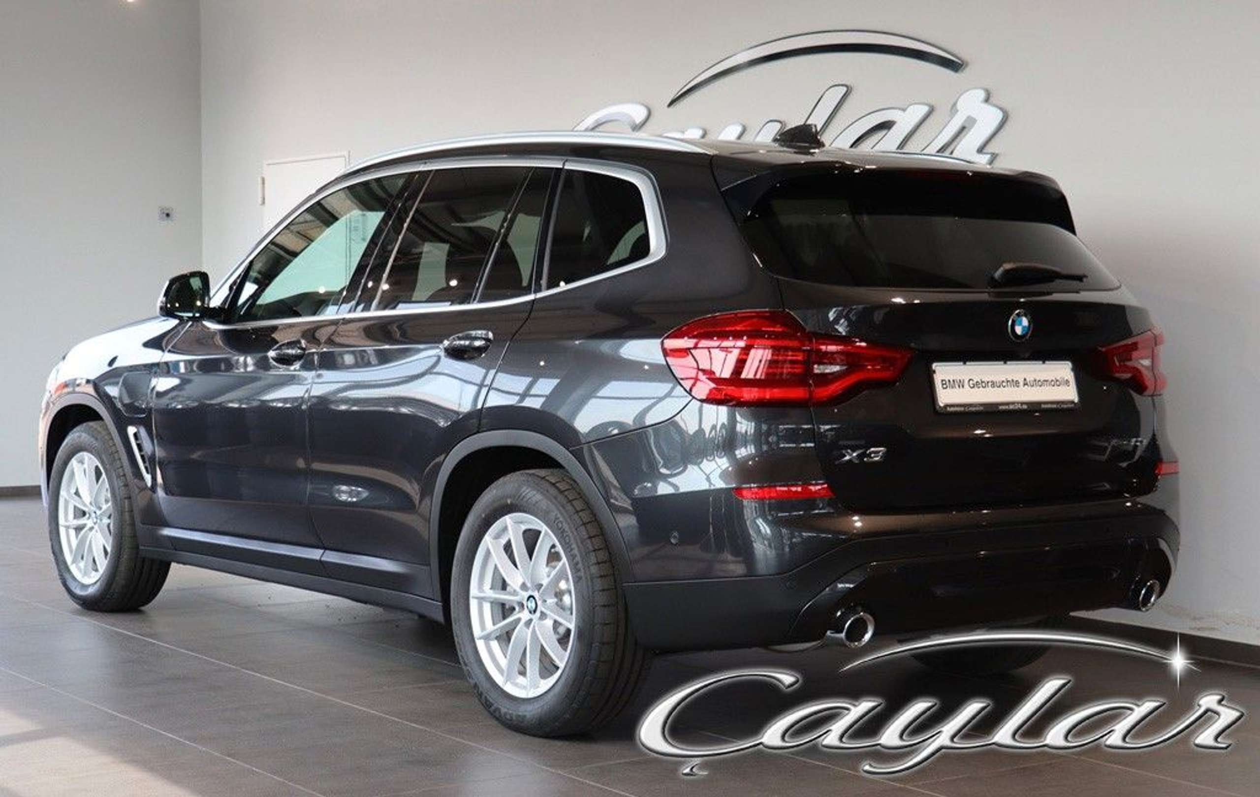 BMW - X3