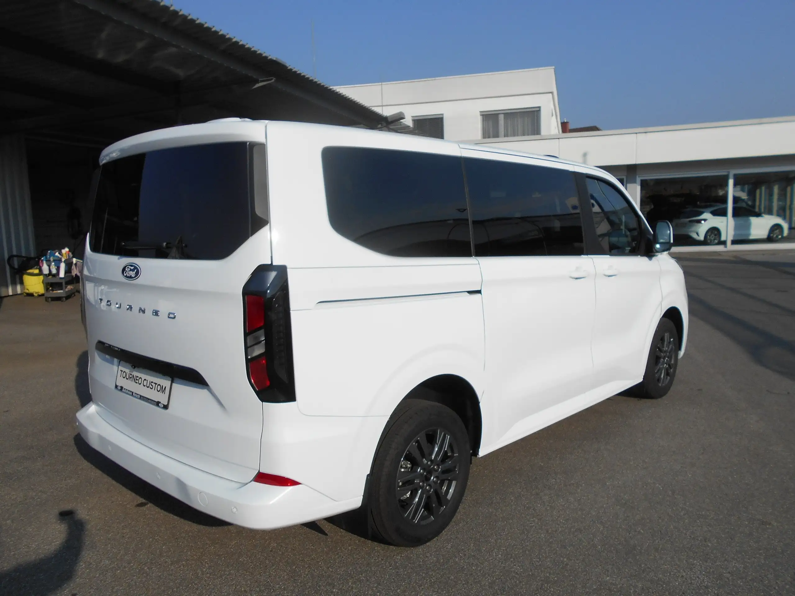 Ford - Tourneo Custom