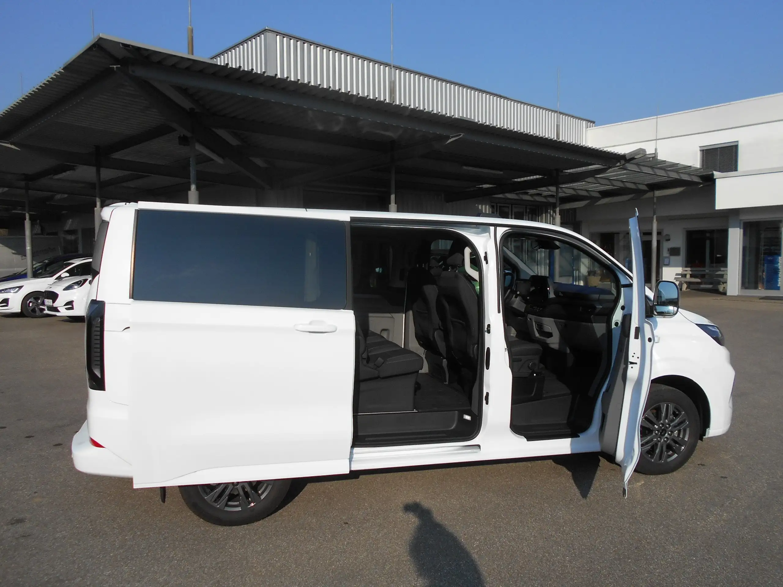 Ford - Tourneo Custom