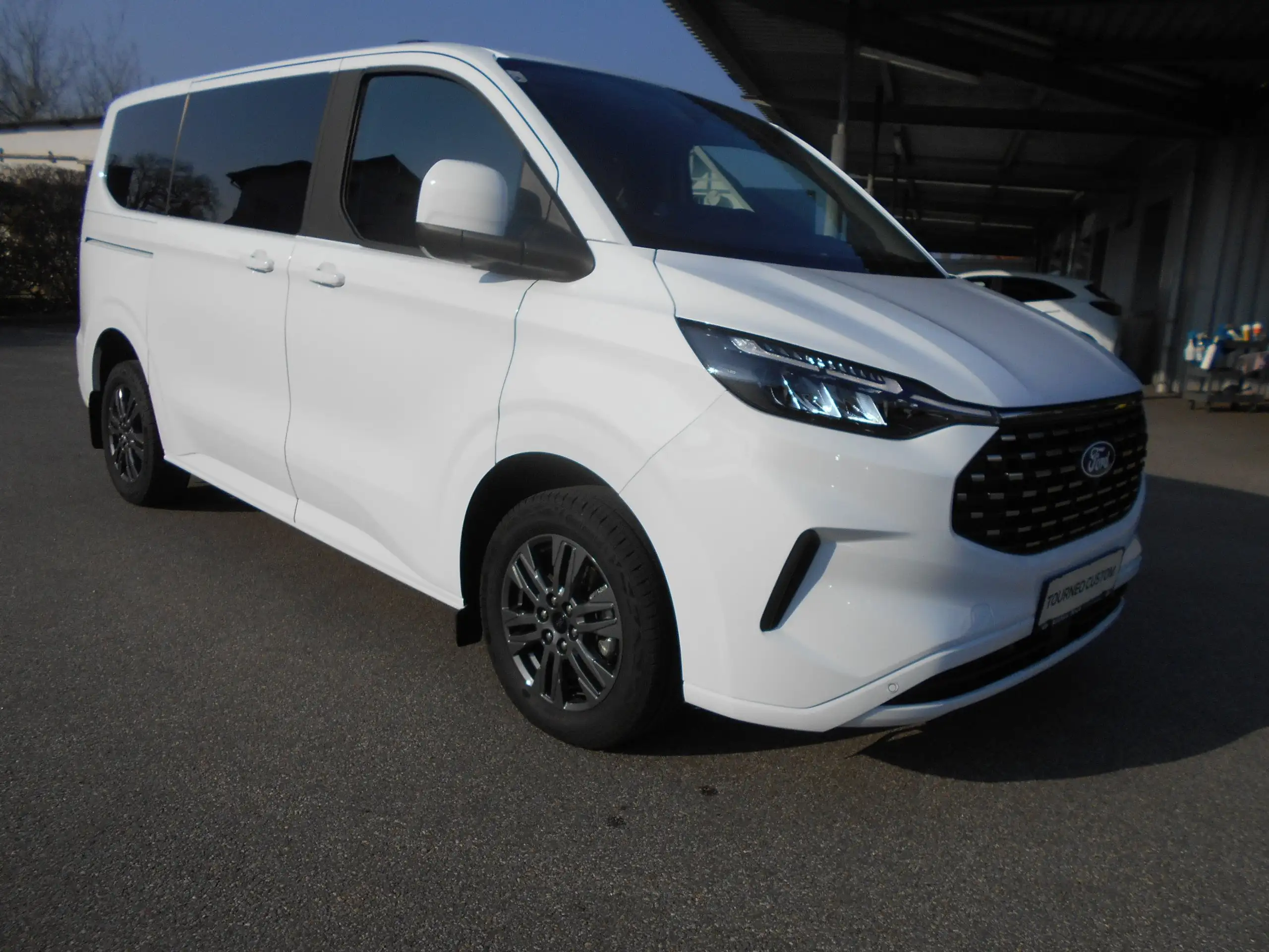 Ford - Tourneo Custom