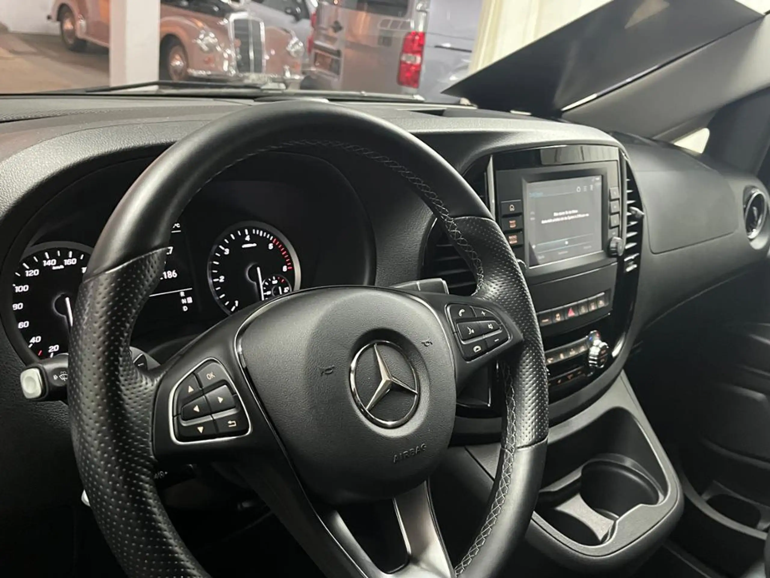 Mercedes-Benz - Vito