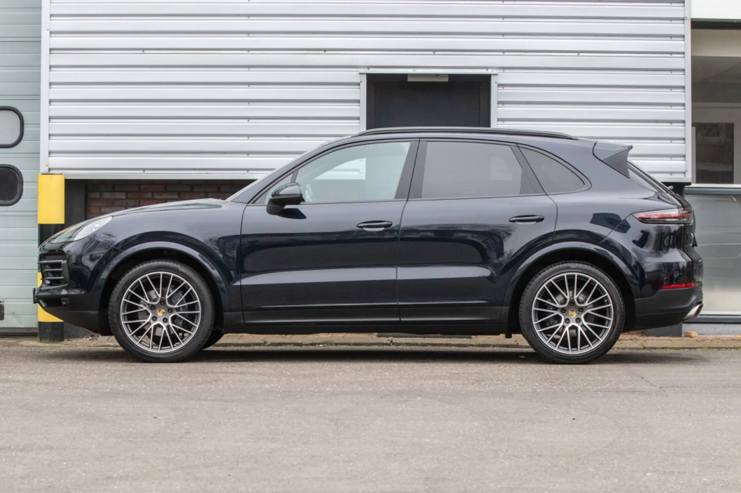 Porsche - Cayenne