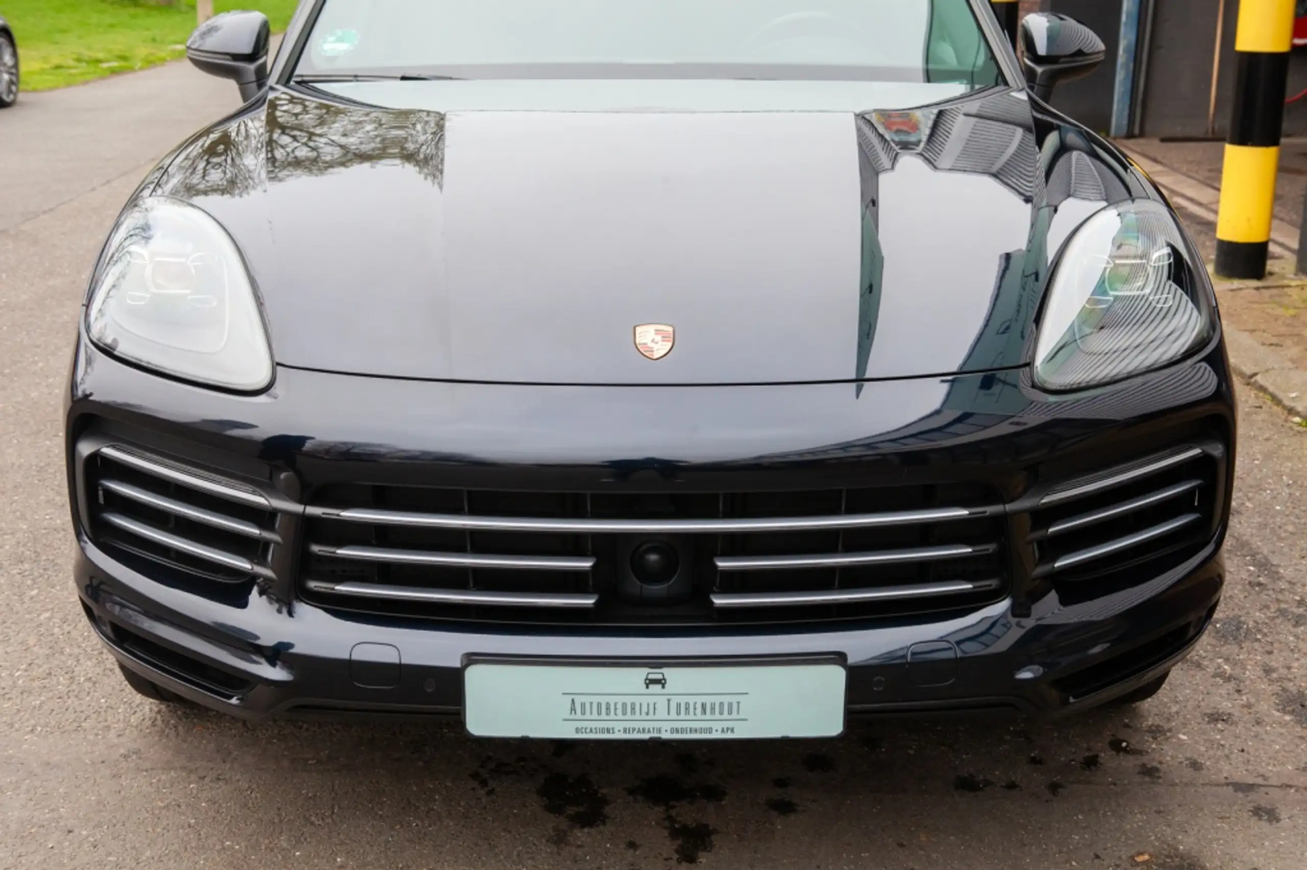 Porsche - Cayenne