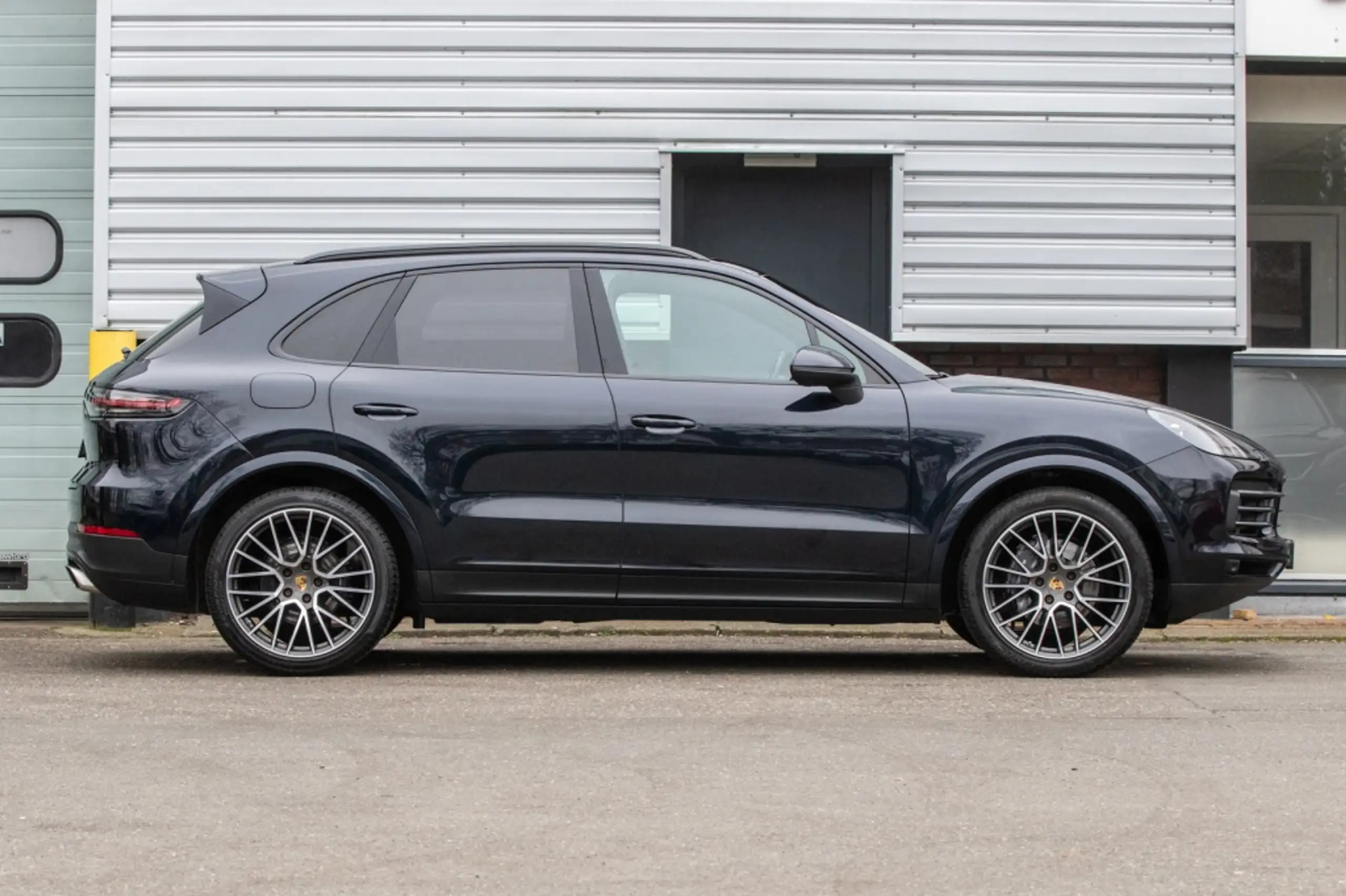 Porsche - Cayenne