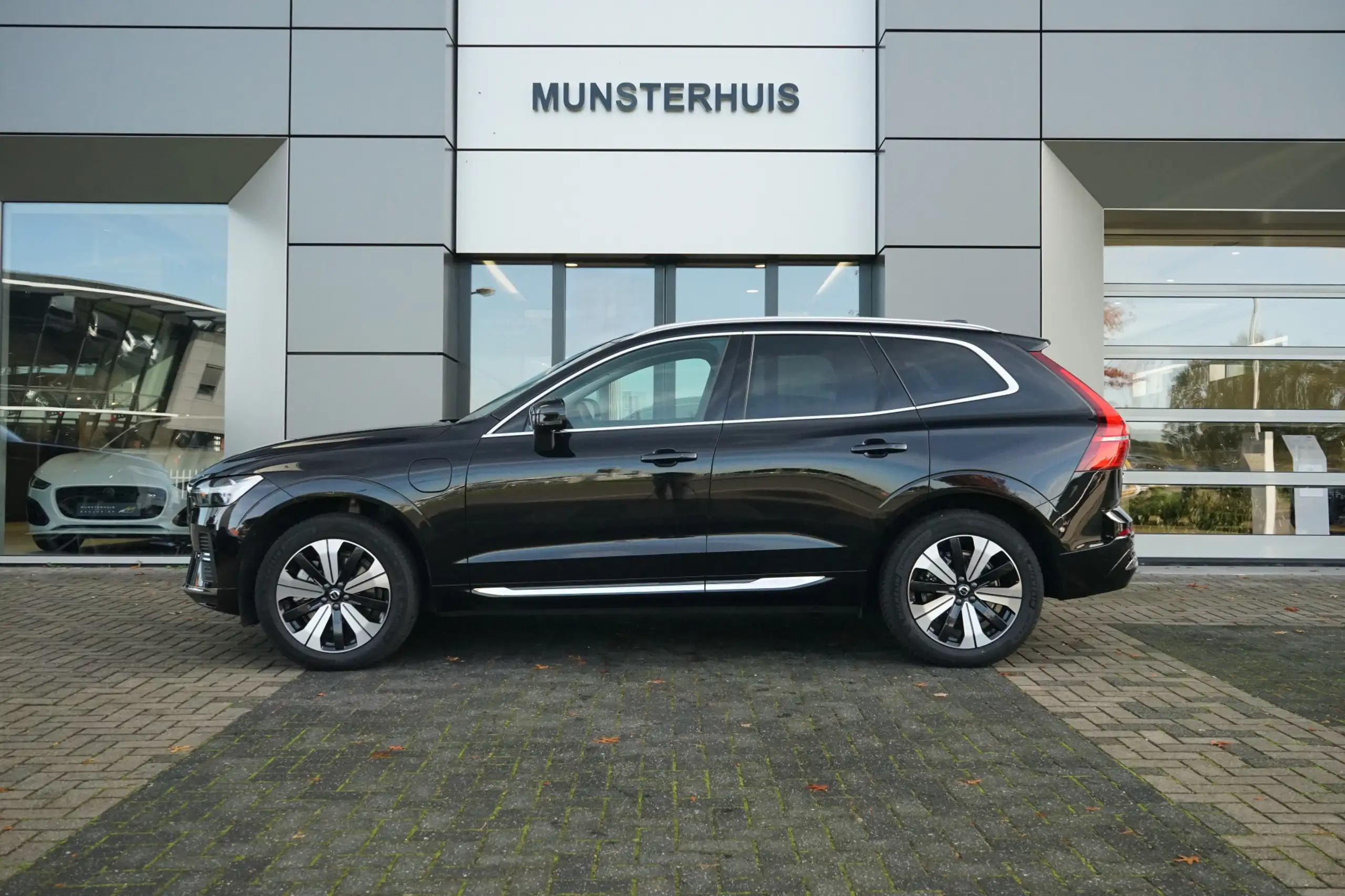 Volvo - XC60