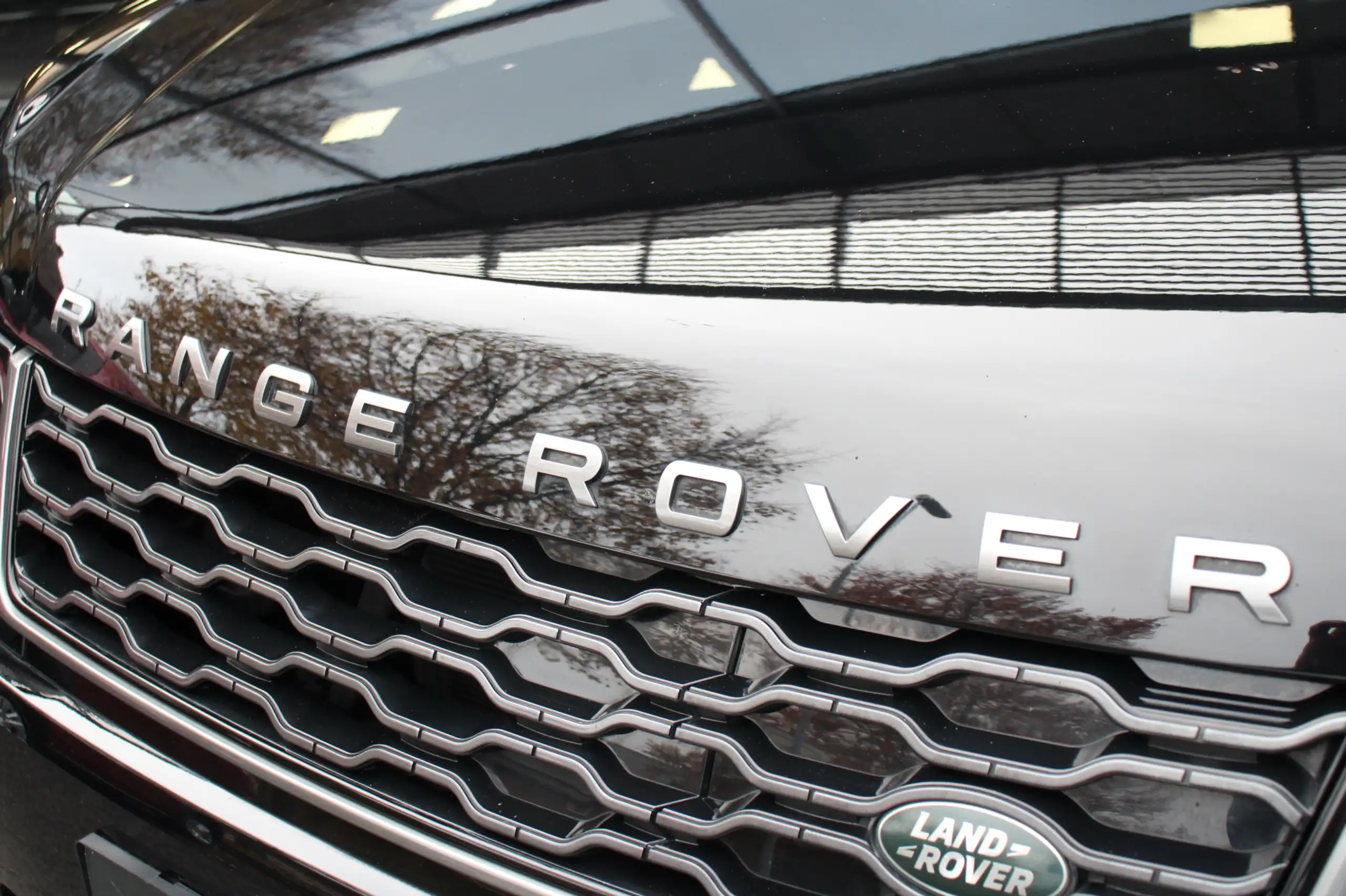 Land Rover - Range Rover Sport