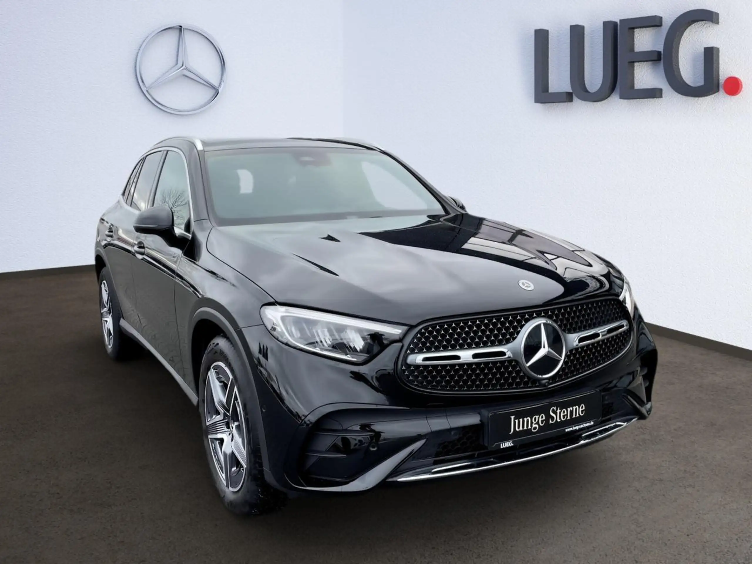 Mercedes-Benz - GLC 300