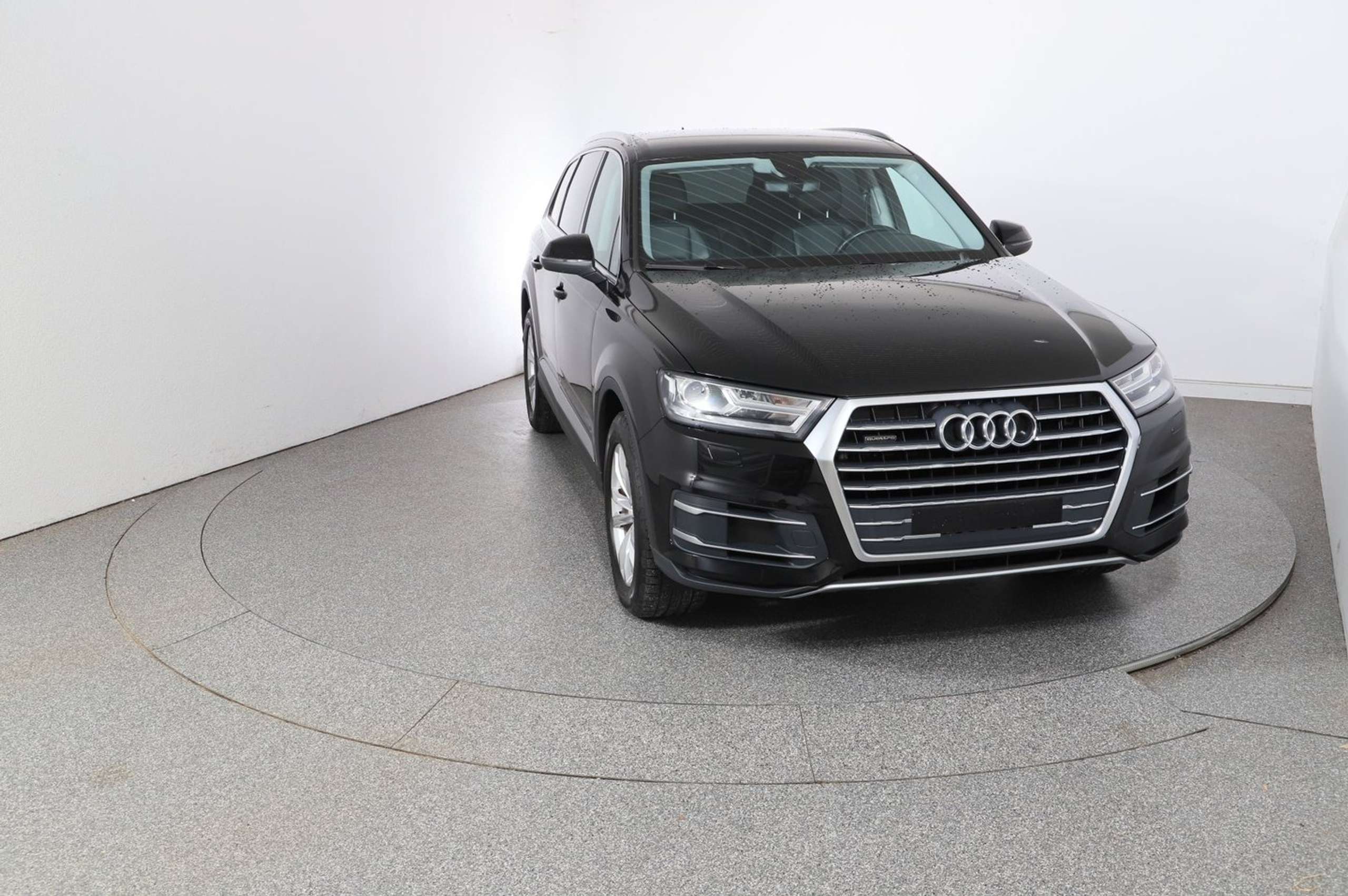 Audi - Q7