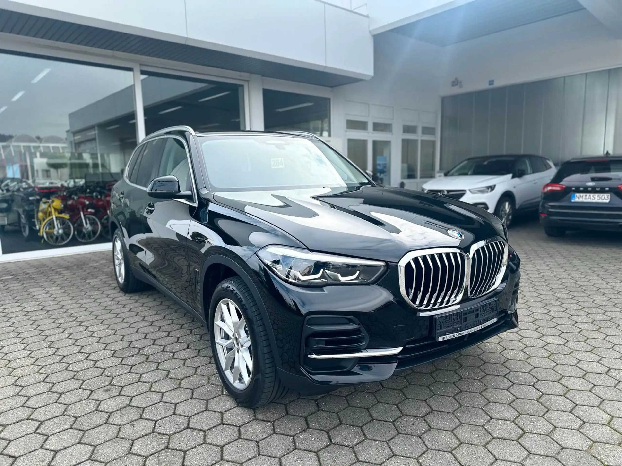 BMW - X5