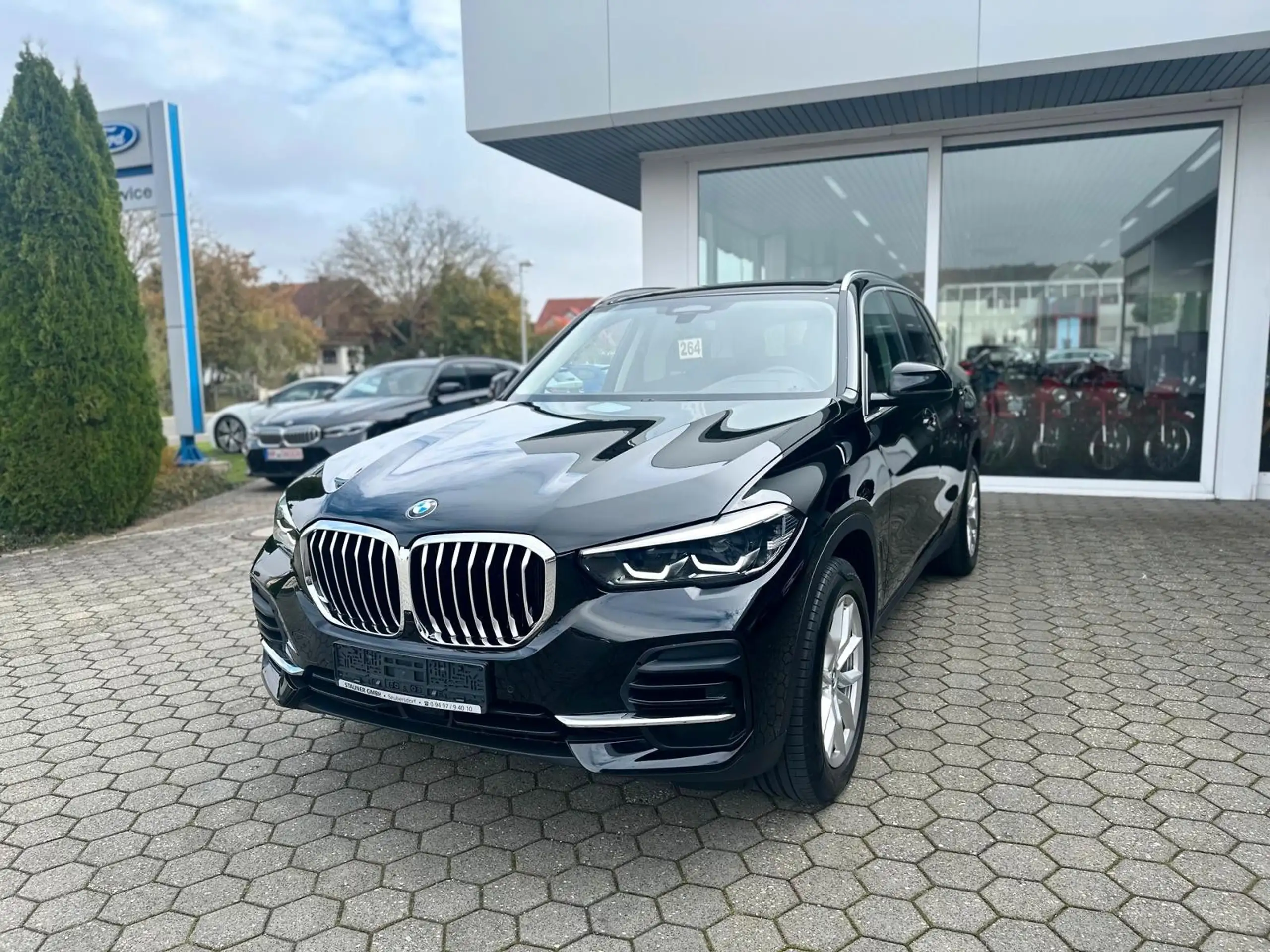 BMW - X5