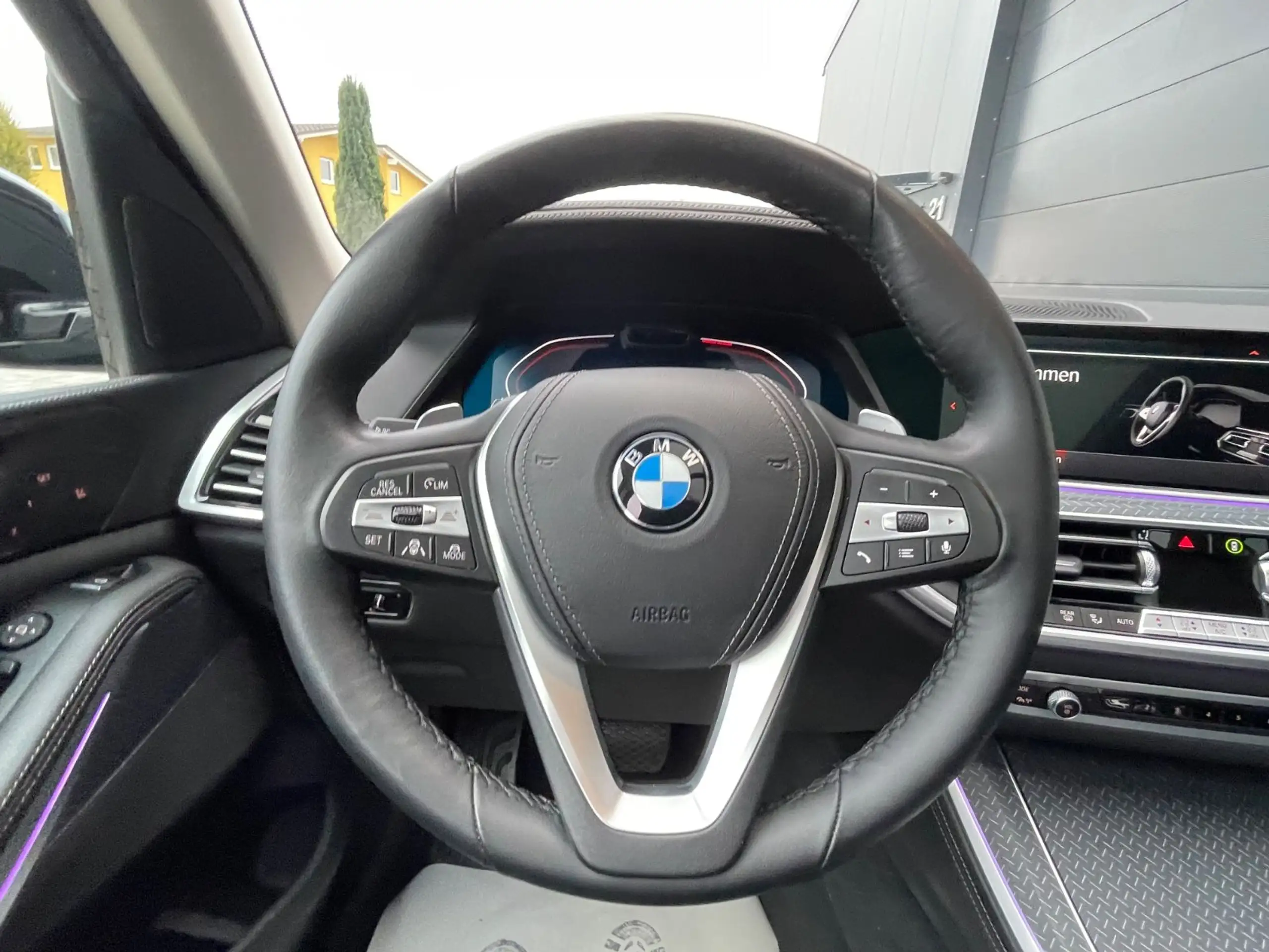 BMW - X5