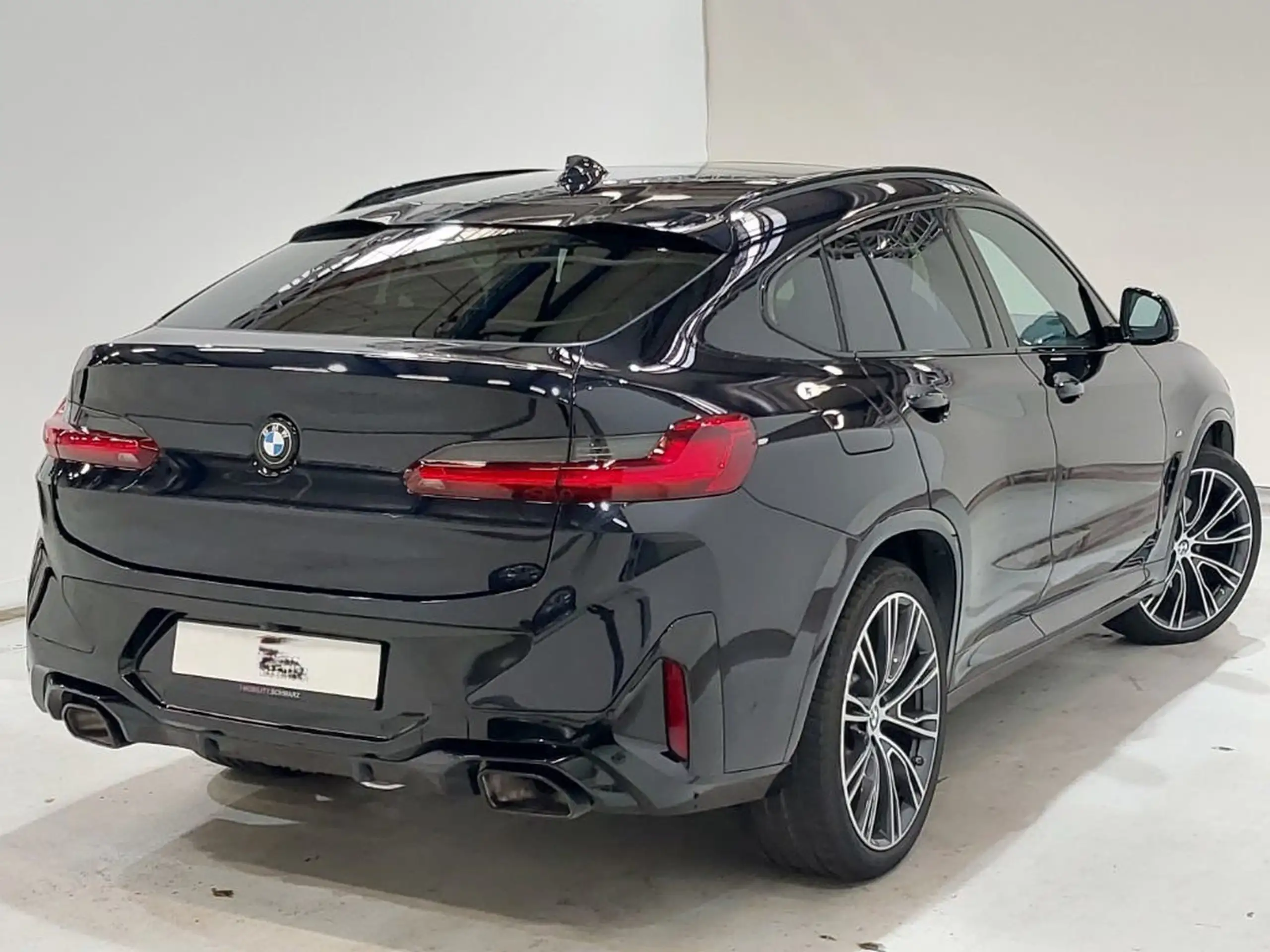 BMW - X4