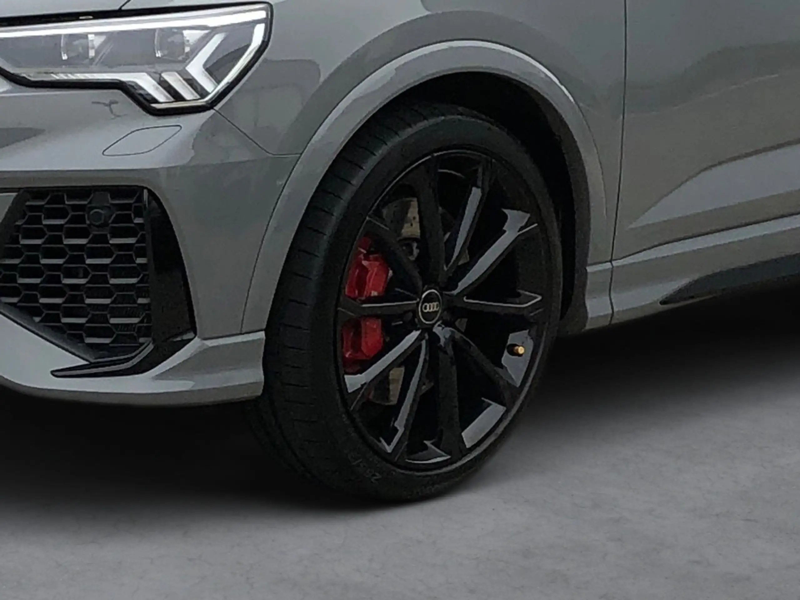 Audi - RS Q3