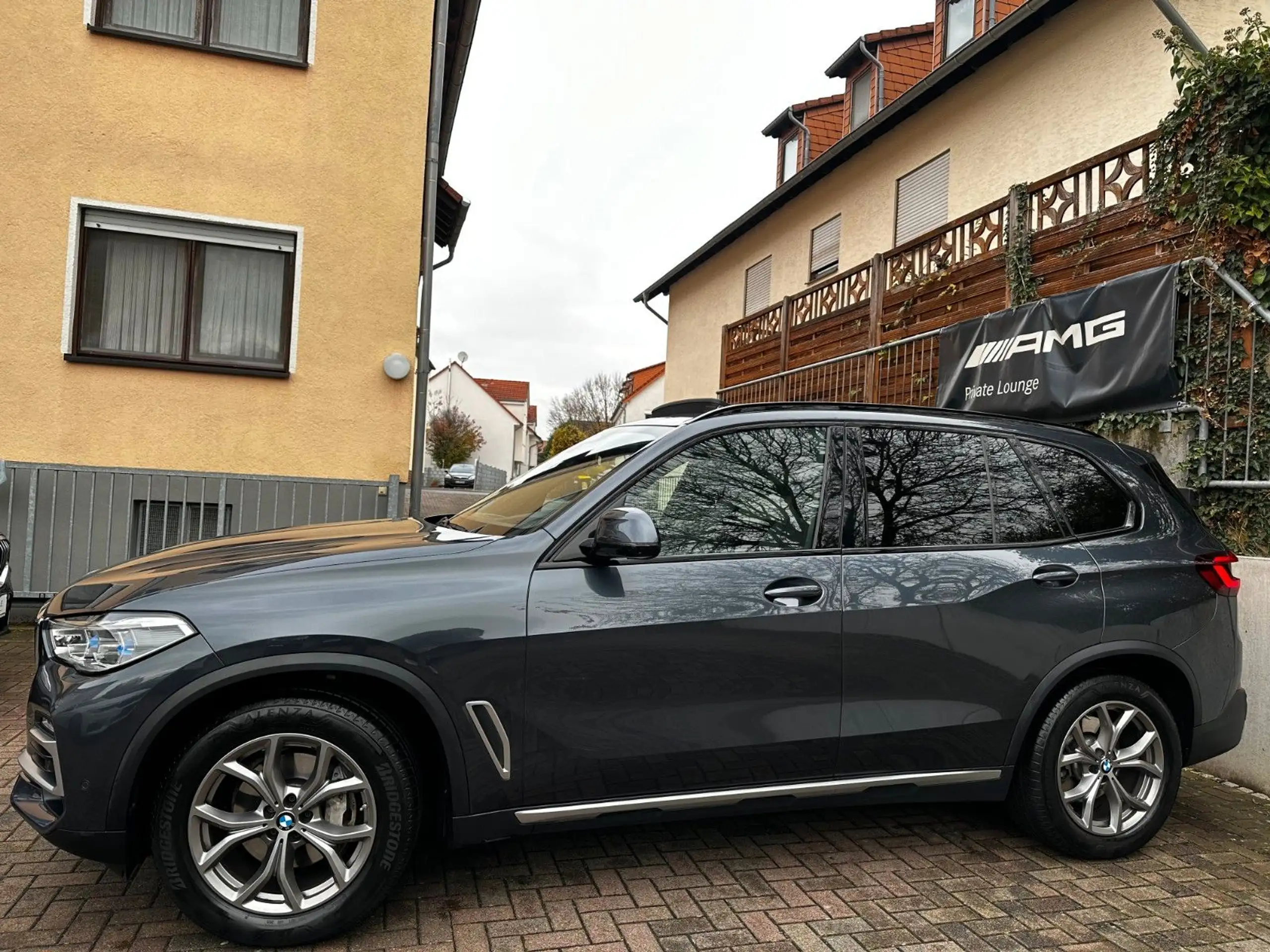 BMW - X5