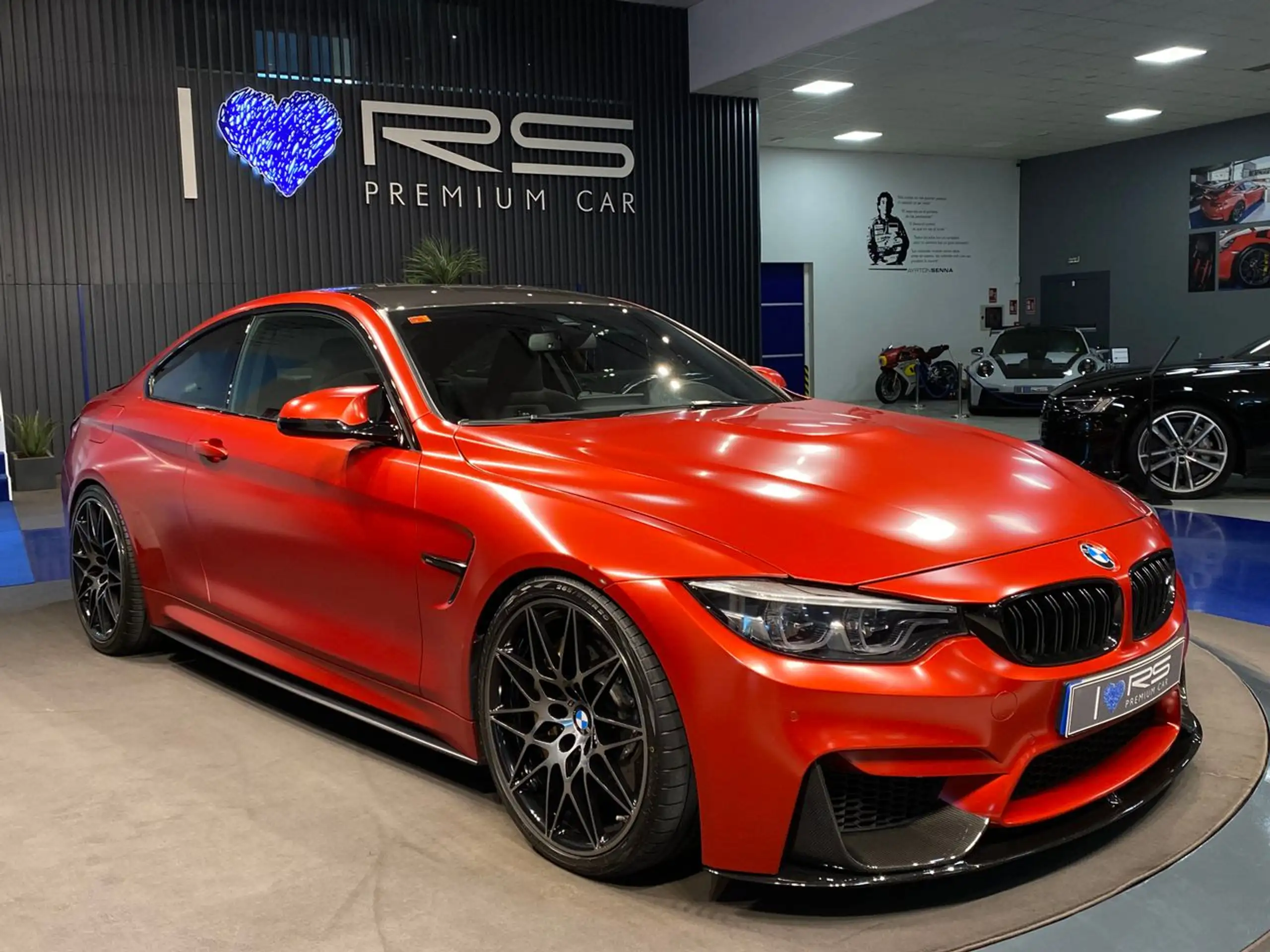 BMW - M4