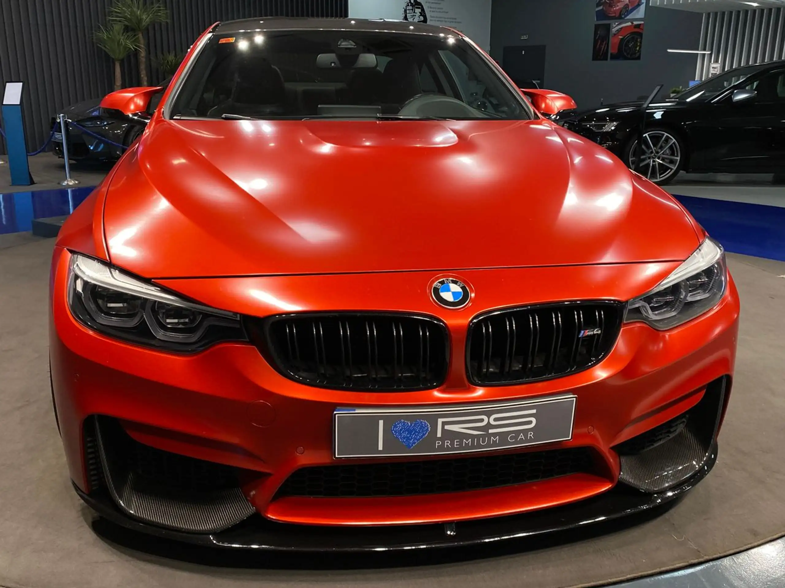 BMW - M4