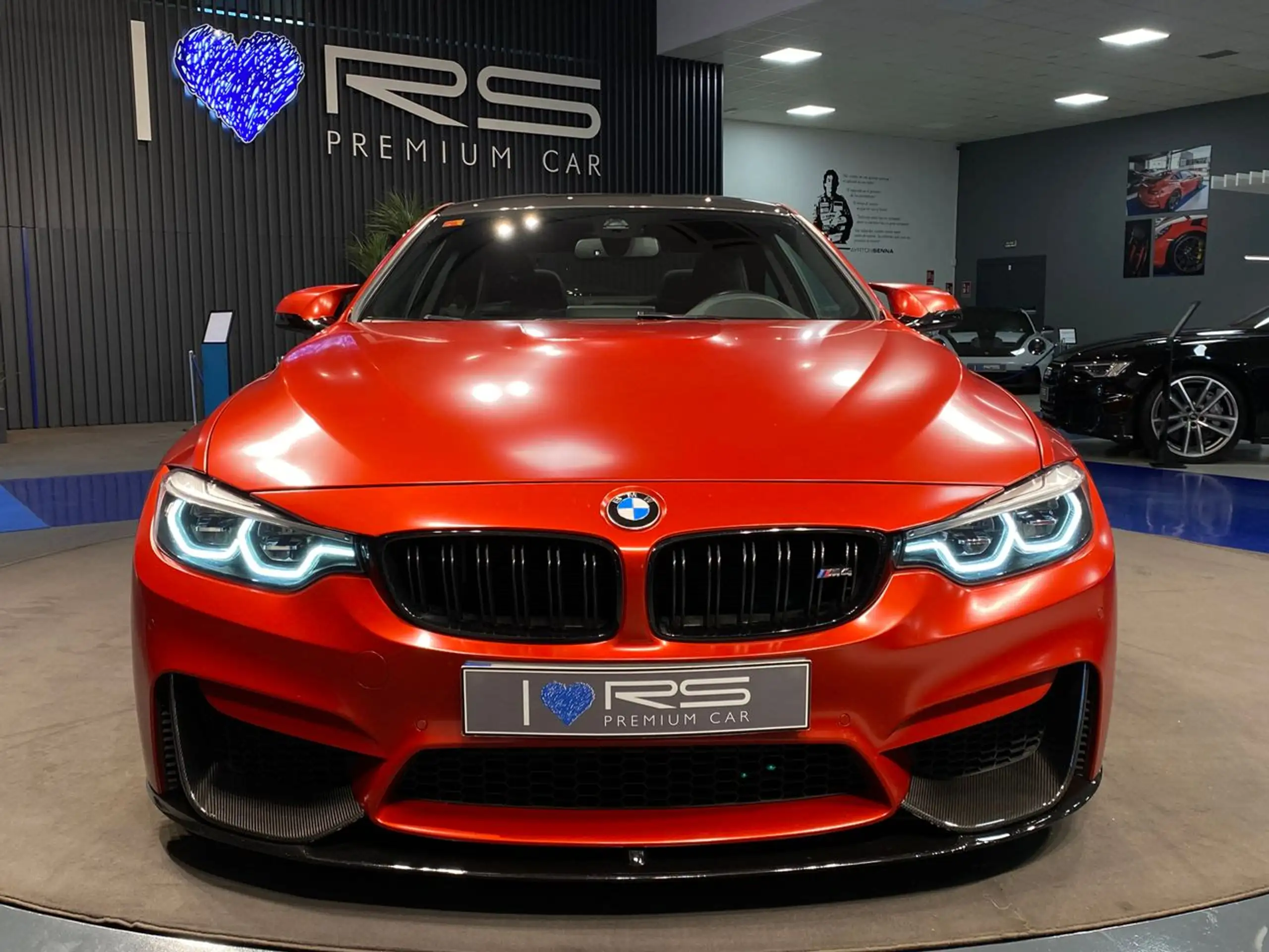 BMW - M4