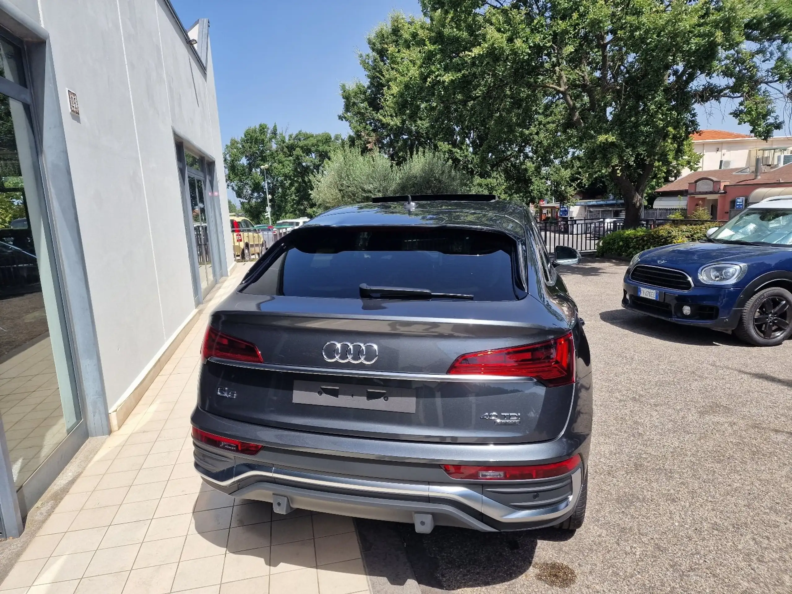 Audi - Q5