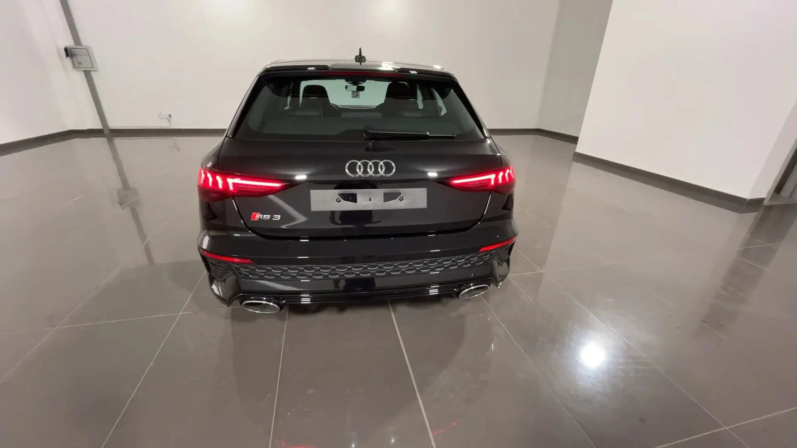 Audi - RS3