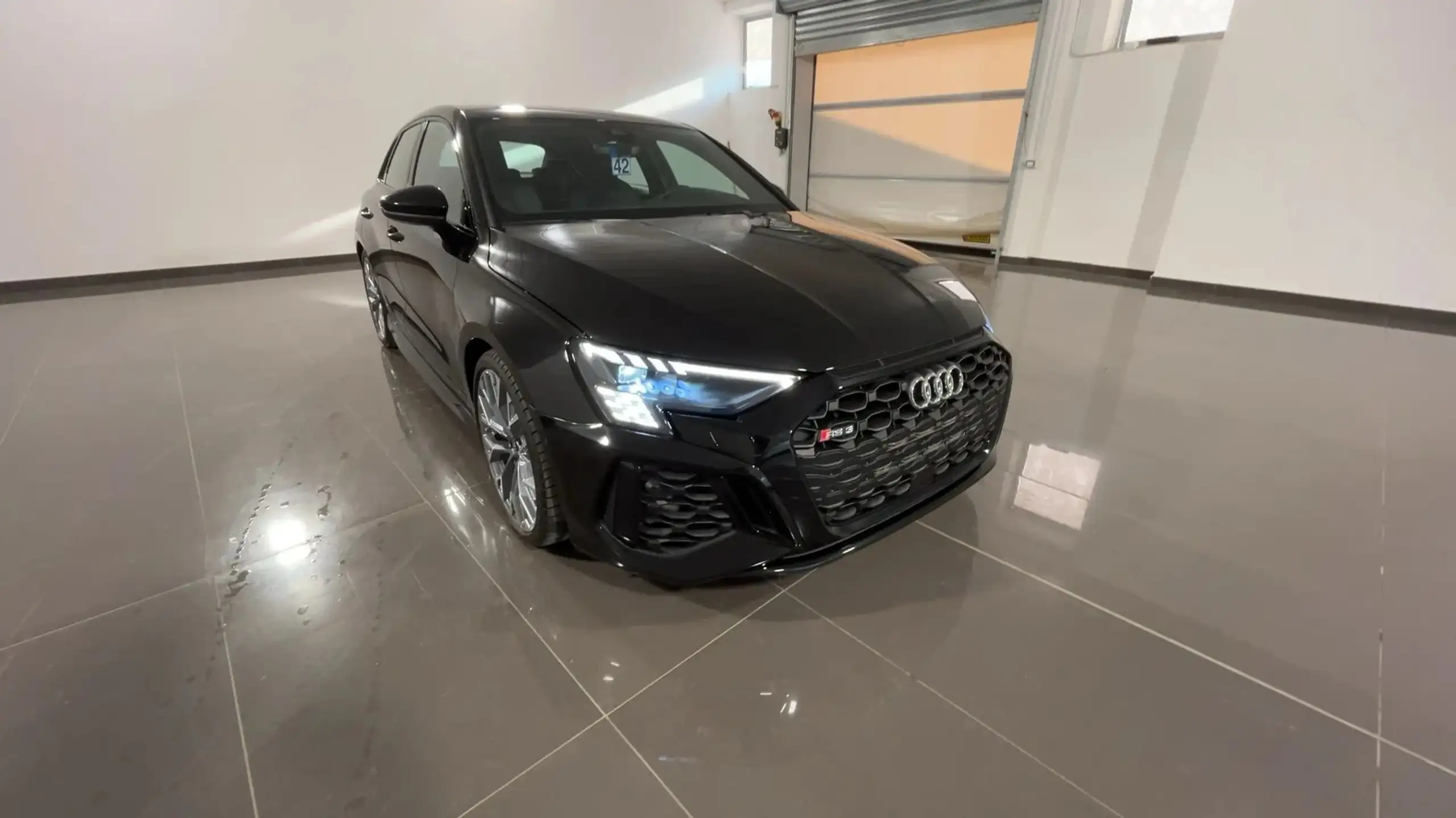 Audi - RS3