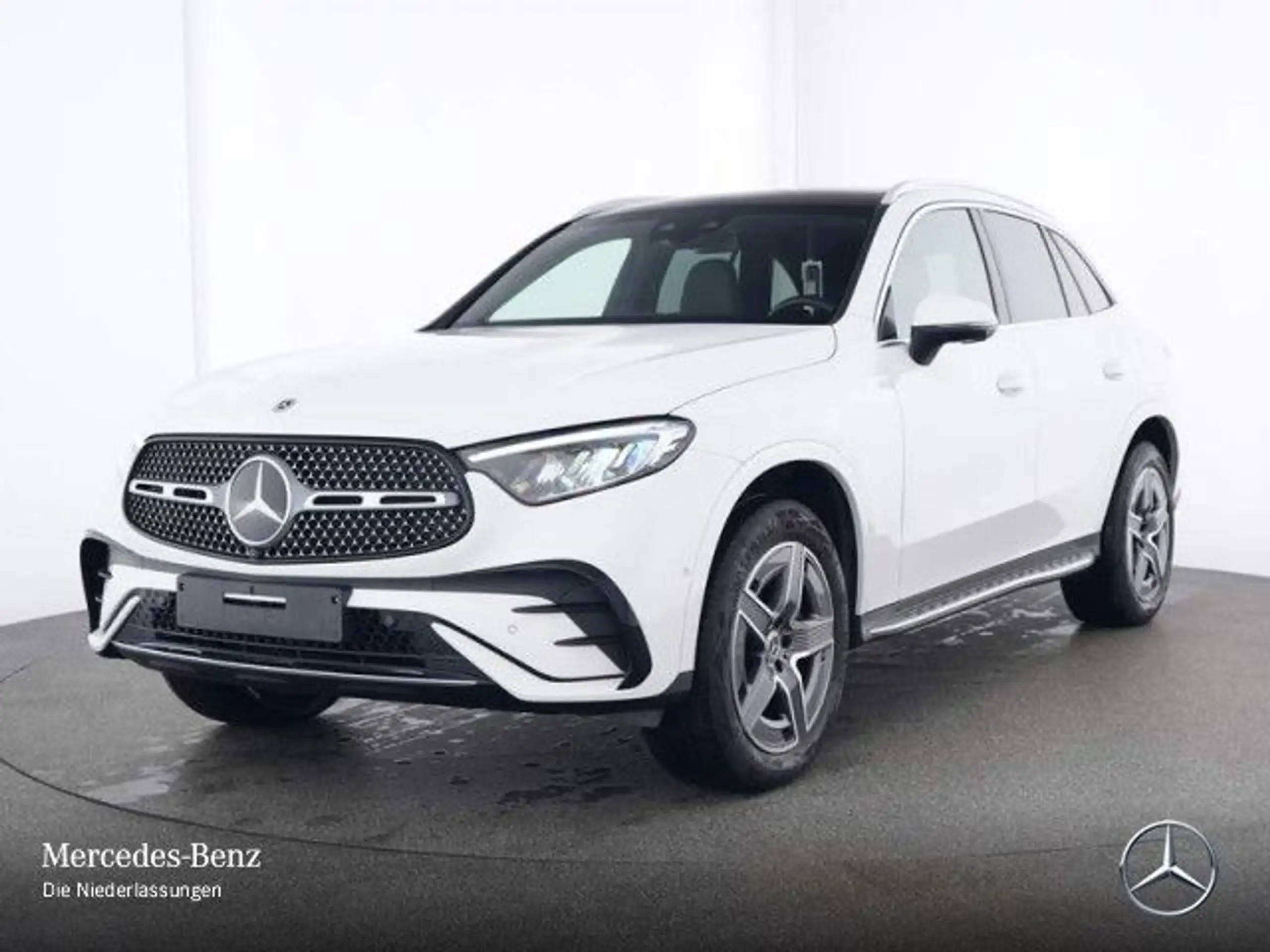 Mercedes-Benz - GLC 300