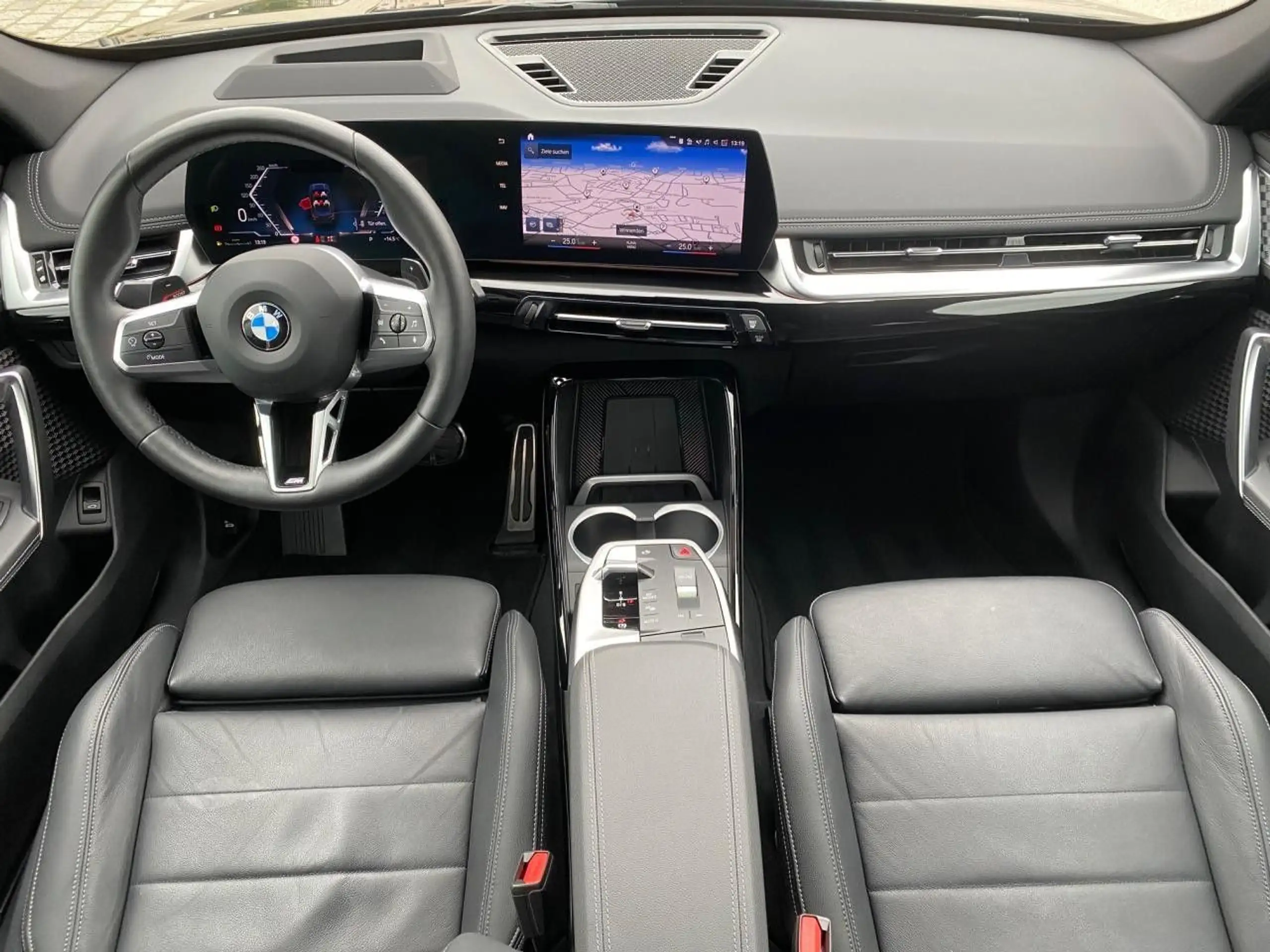 BMW - X1