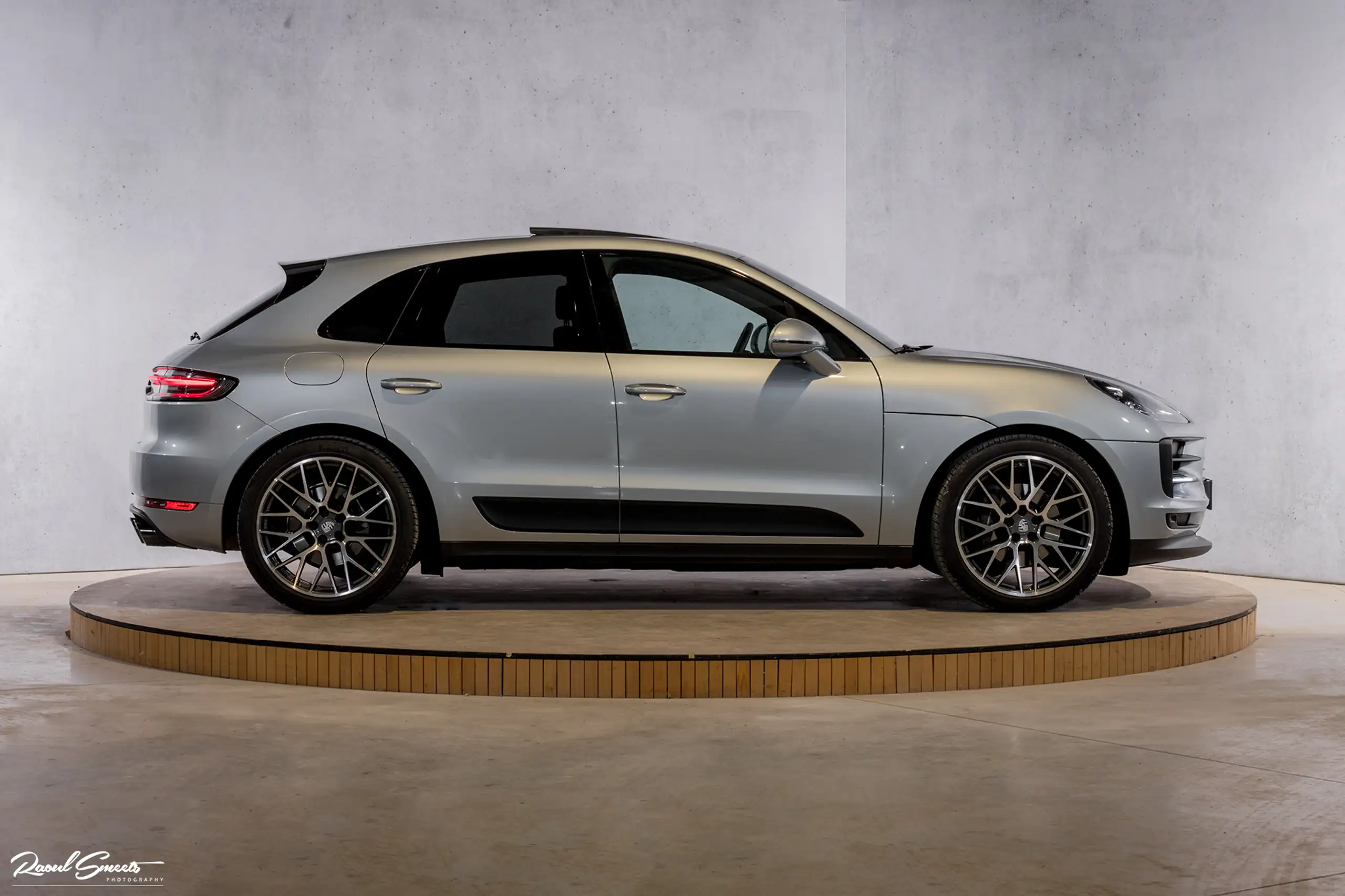 Porsche - Macan