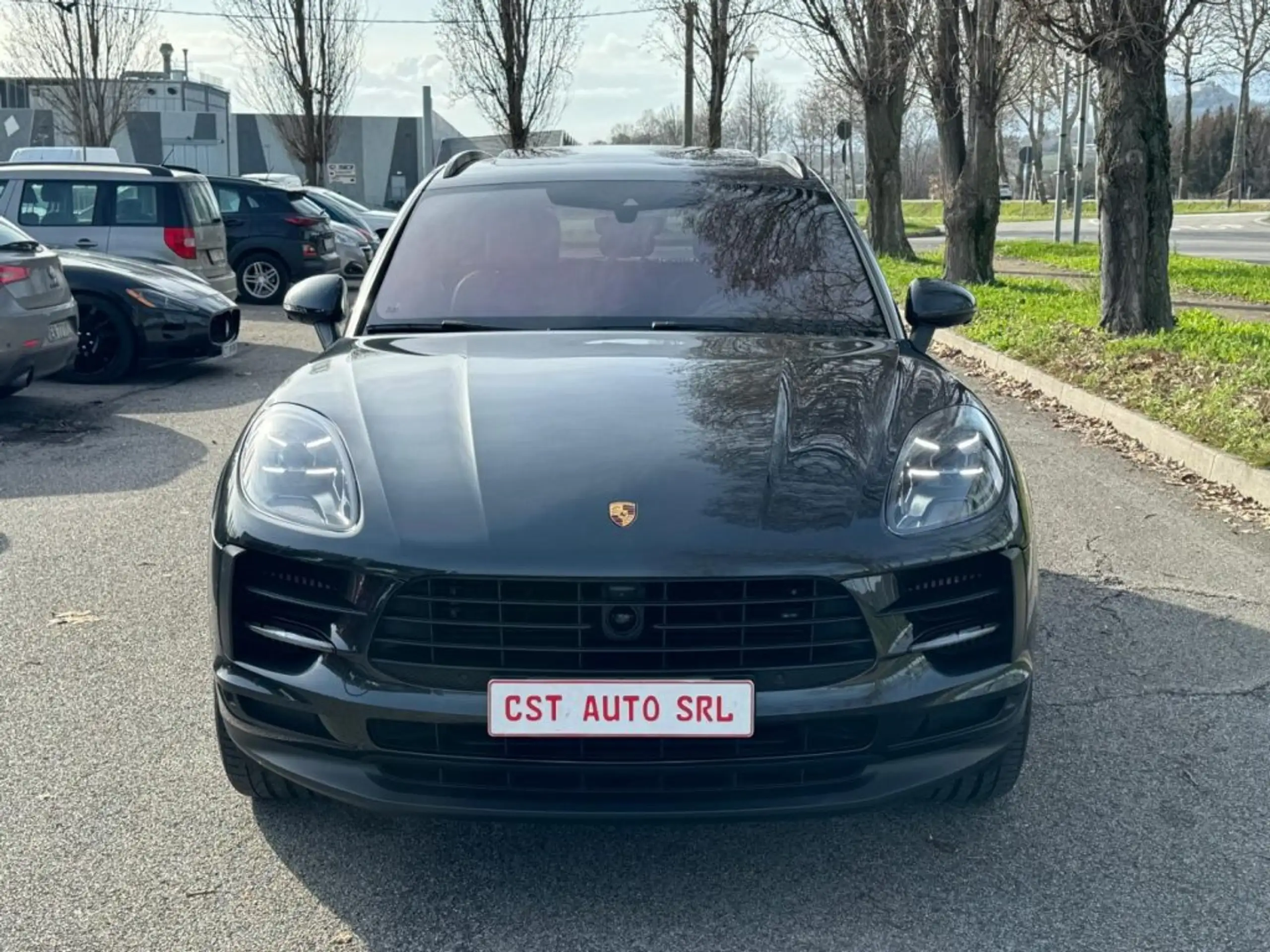 Porsche - Macan