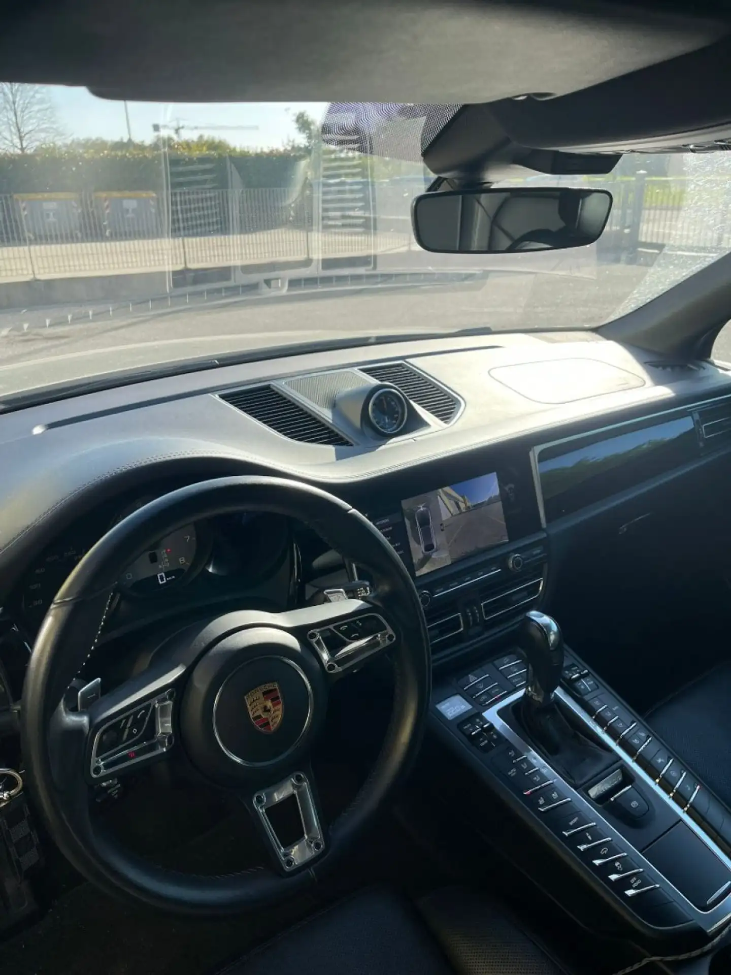 Porsche - Macan