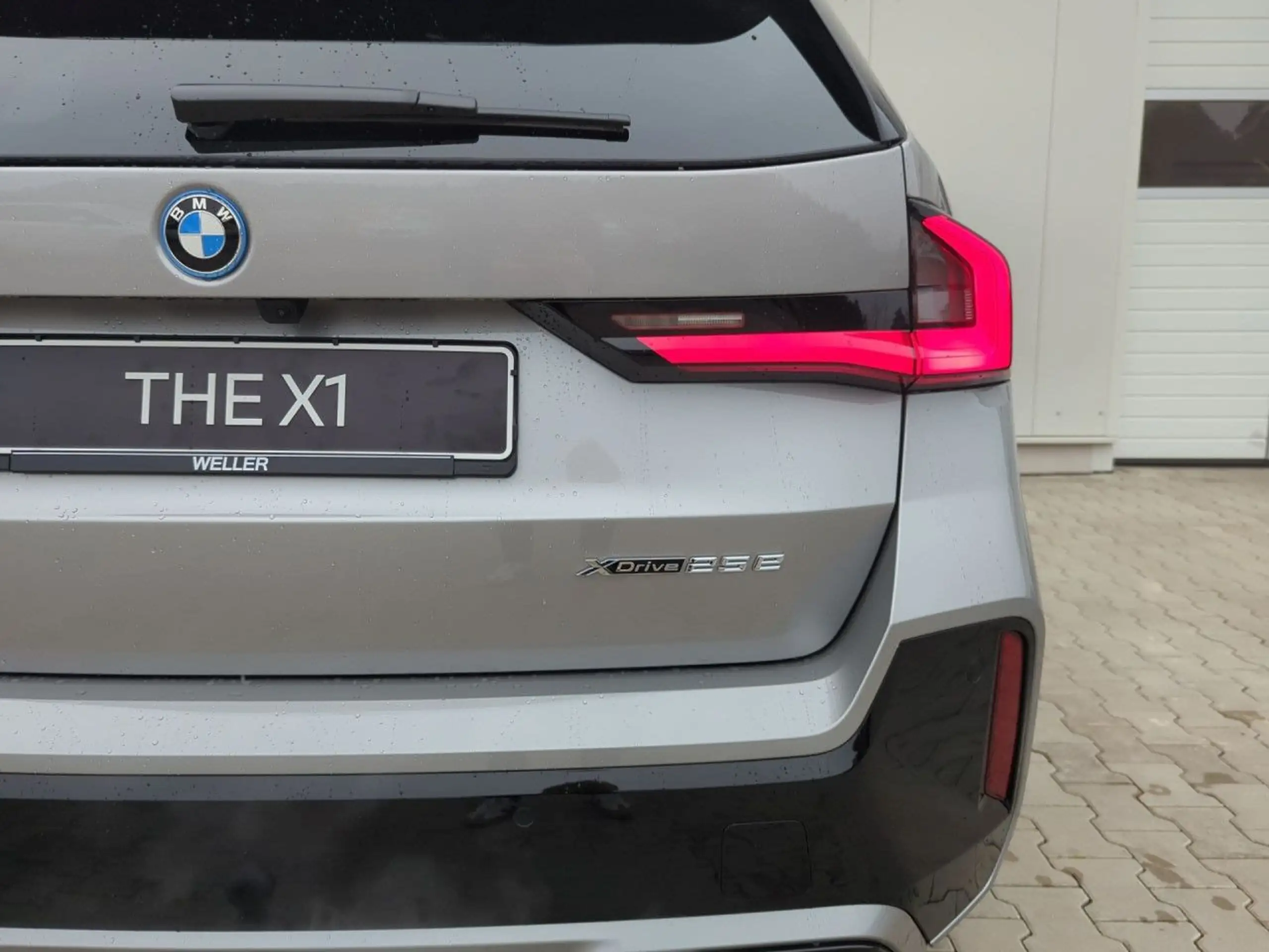 BMW - X1