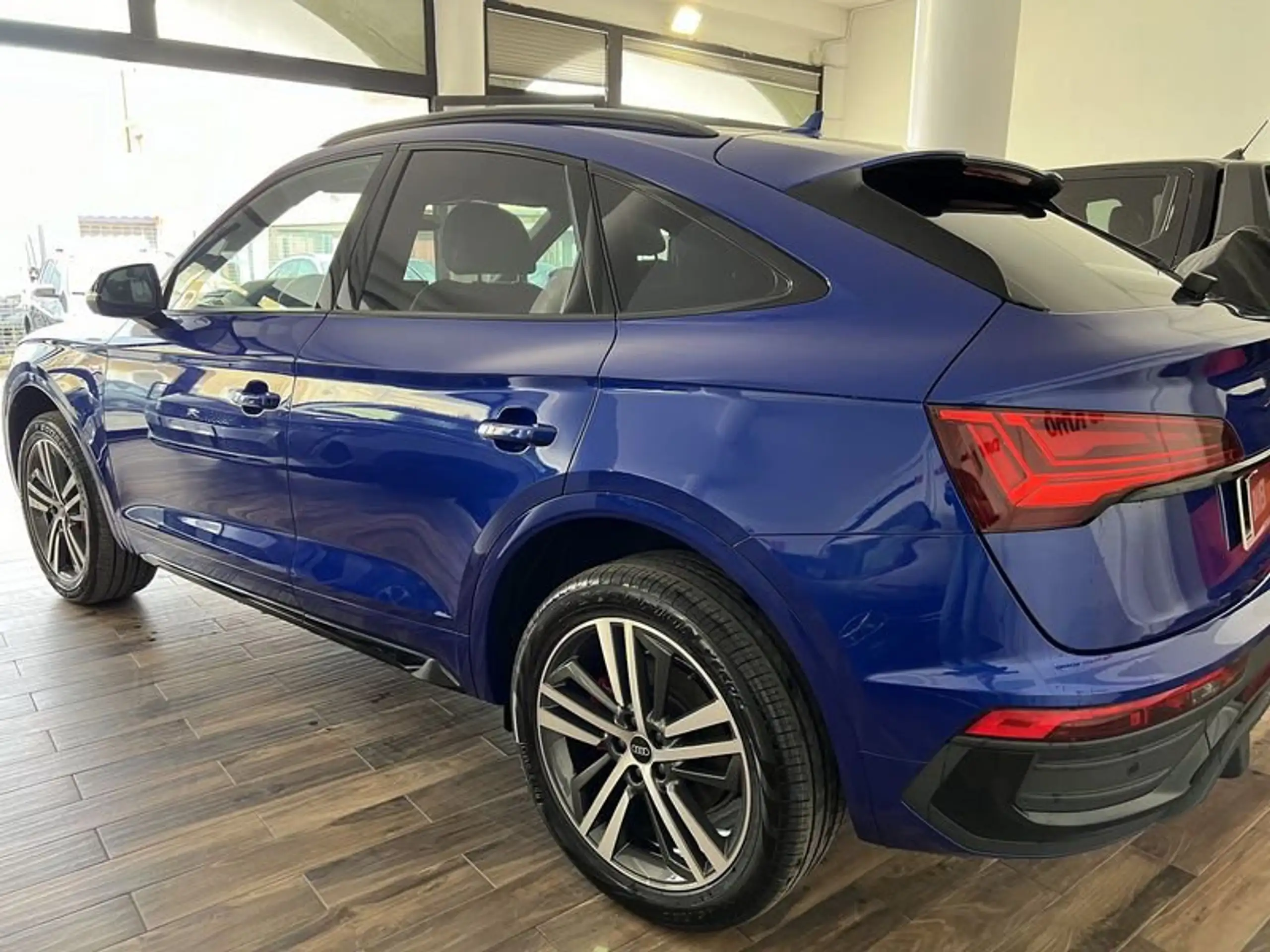 Audi - Q5