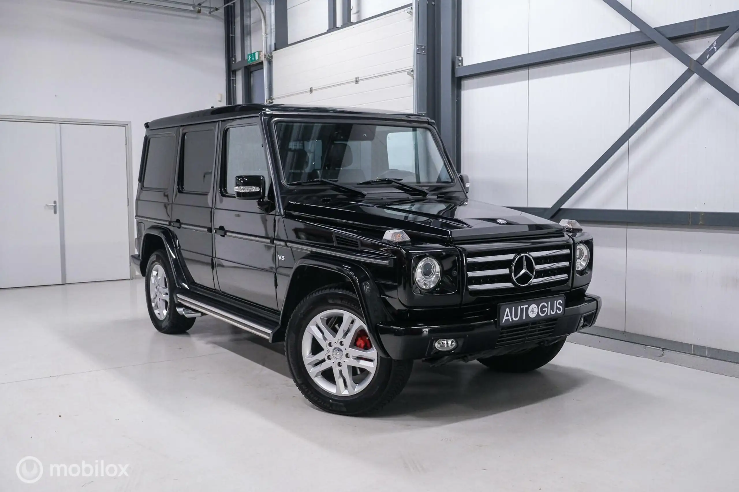 Mercedes-Benz - G 500