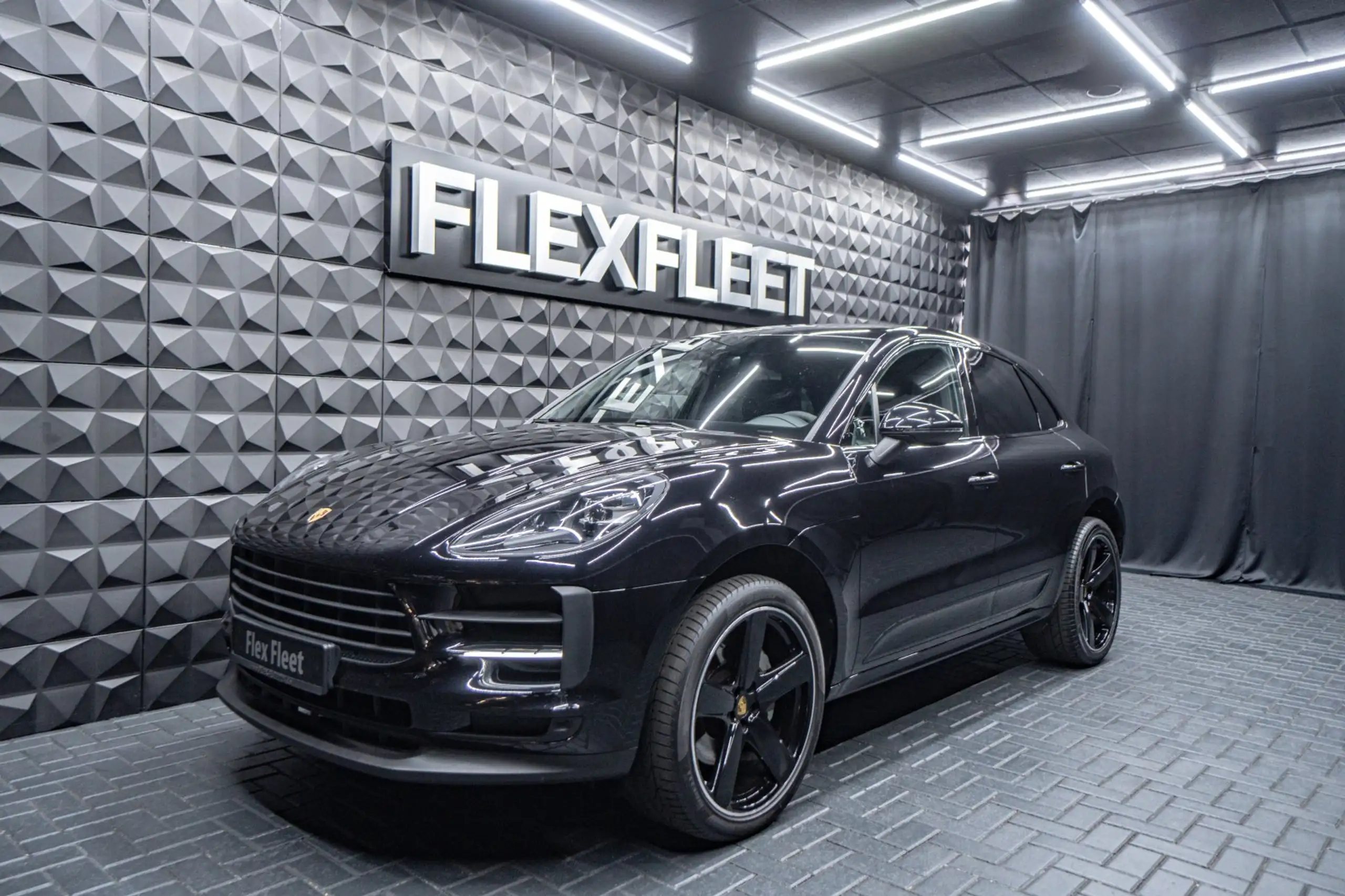 Porsche - Macan