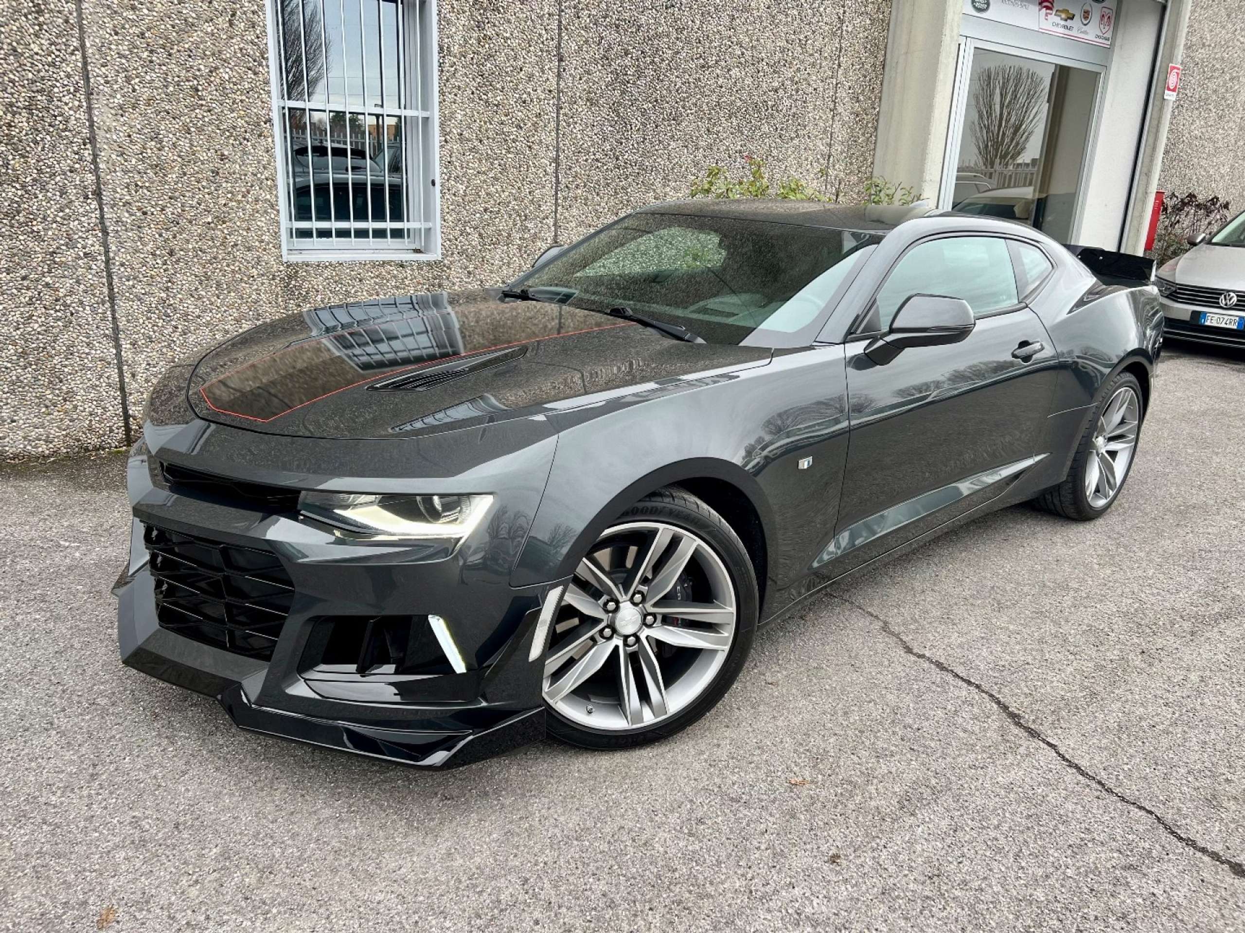 Chevrolet - Camaro