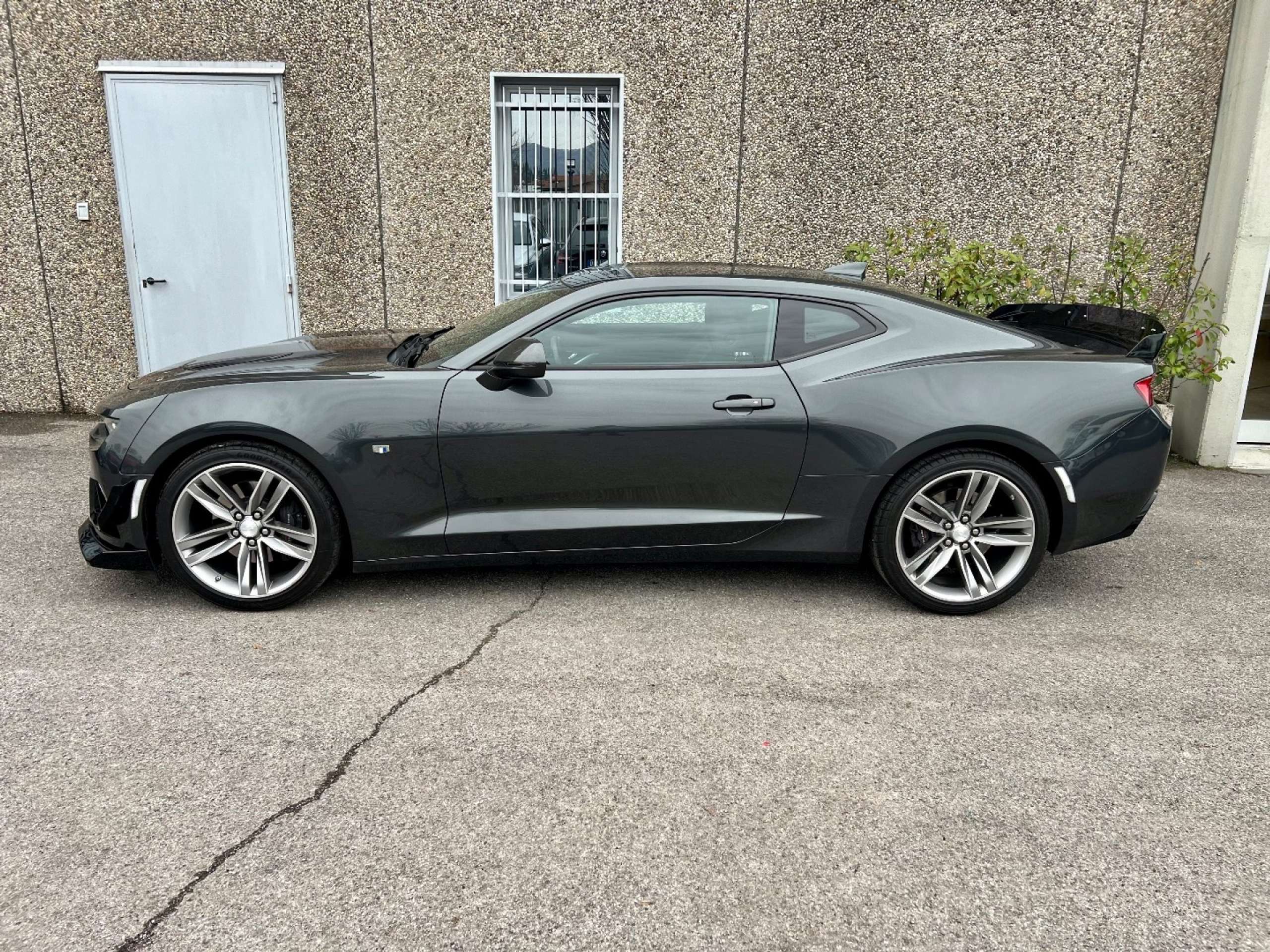 Chevrolet - Camaro