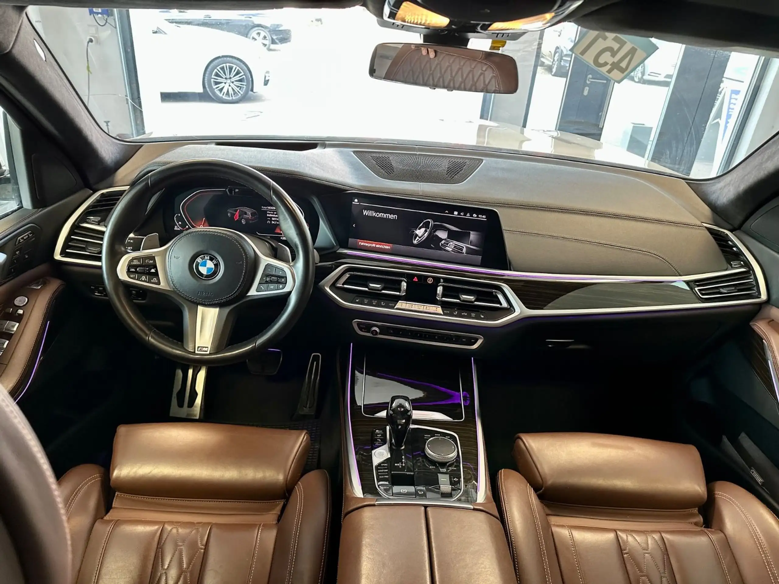 BMW - X7