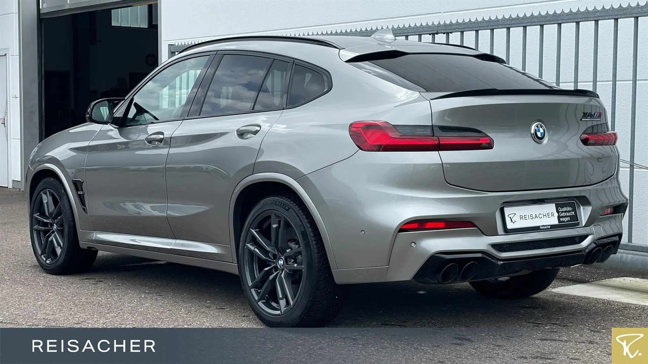 BMW - X4 M