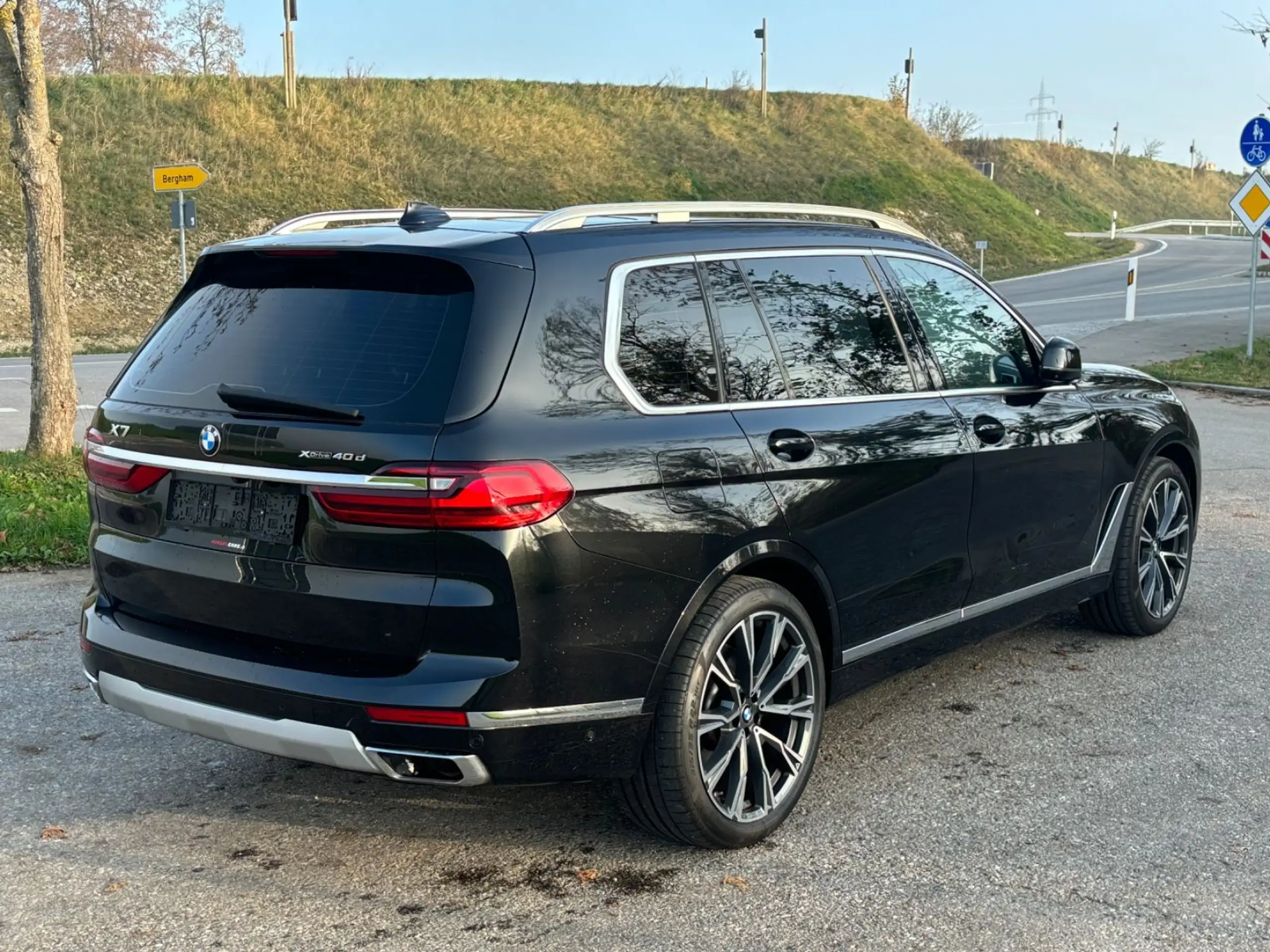 BMW - X7