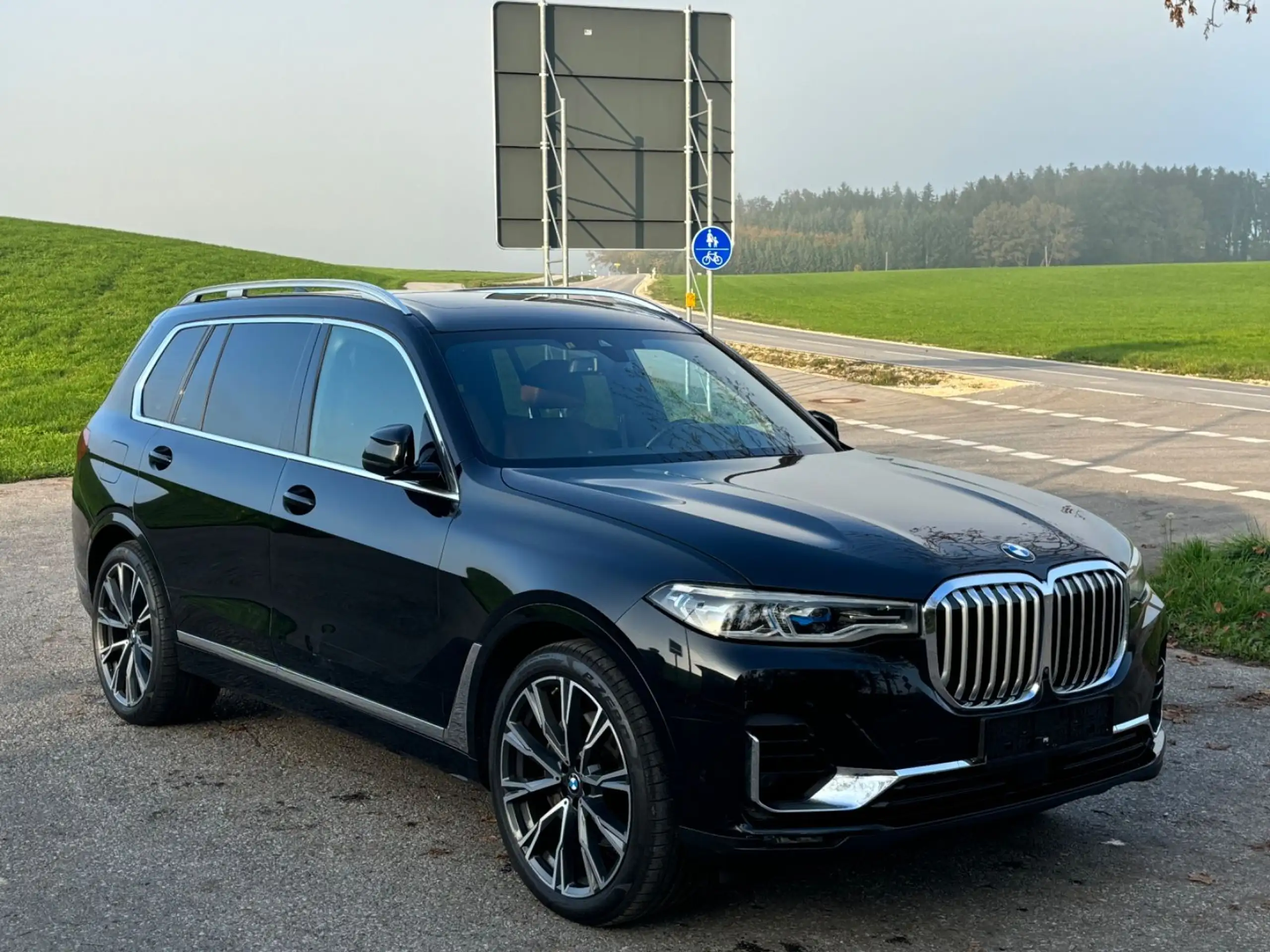 BMW - X7