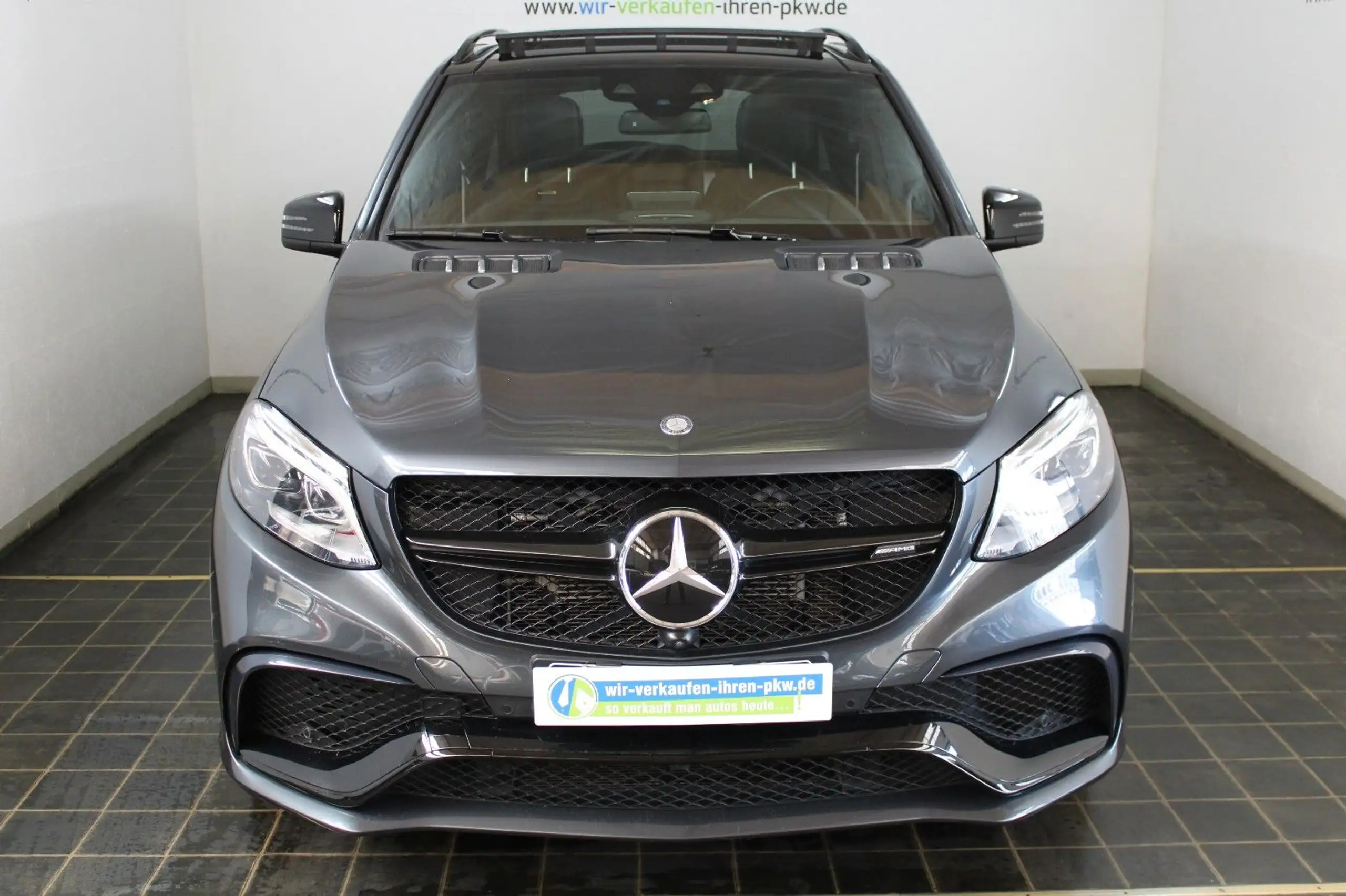 Mercedes-Benz - GLE 63 AMG