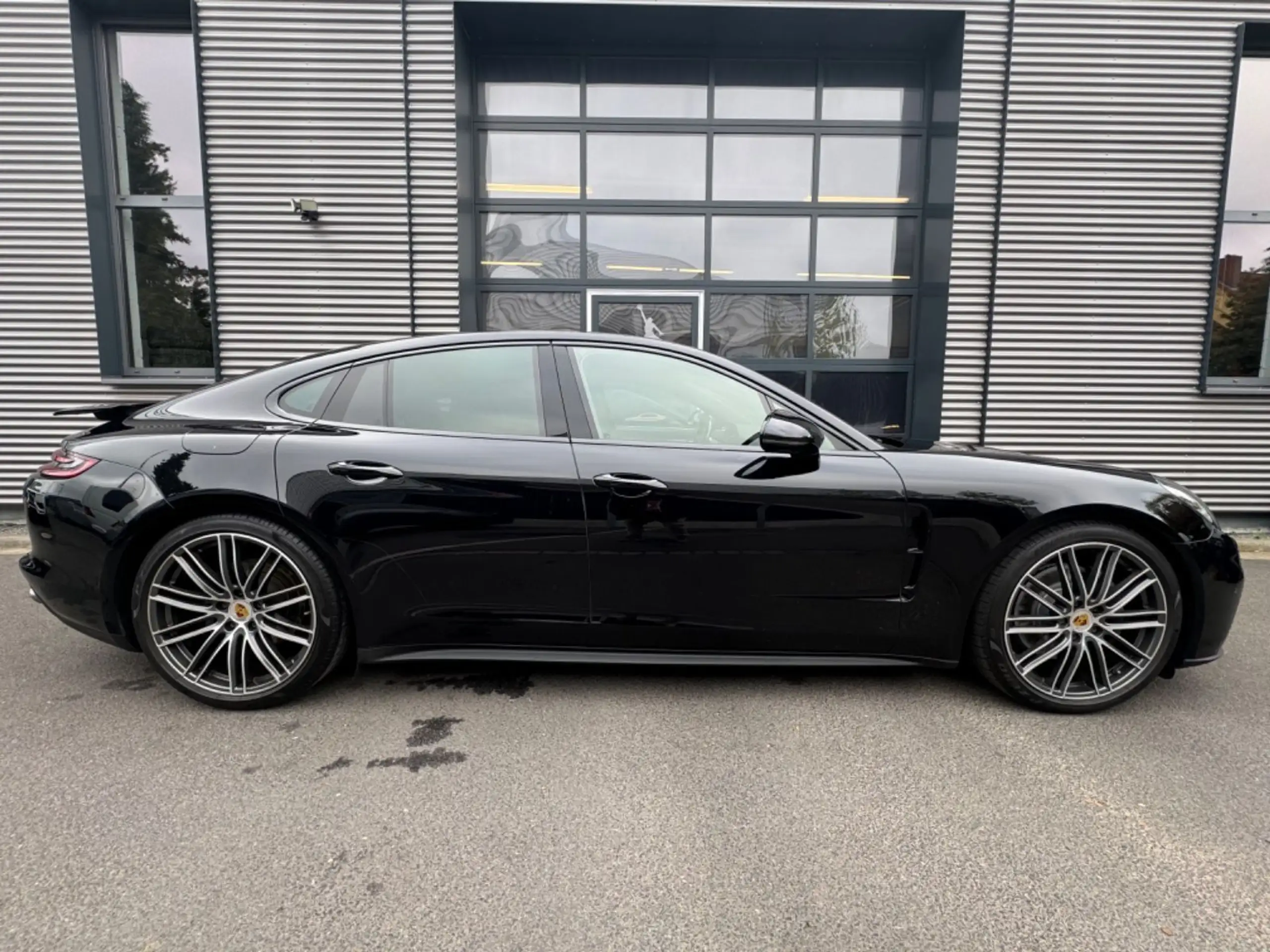 Porsche - Panamera