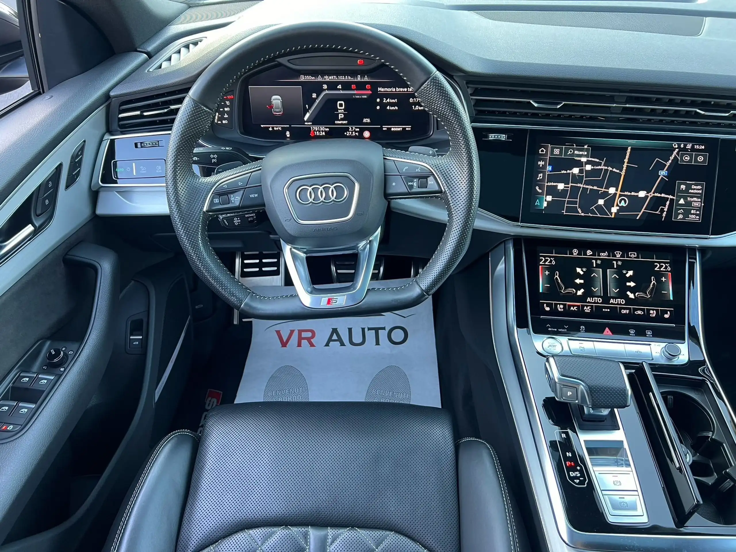 Audi - SQ8