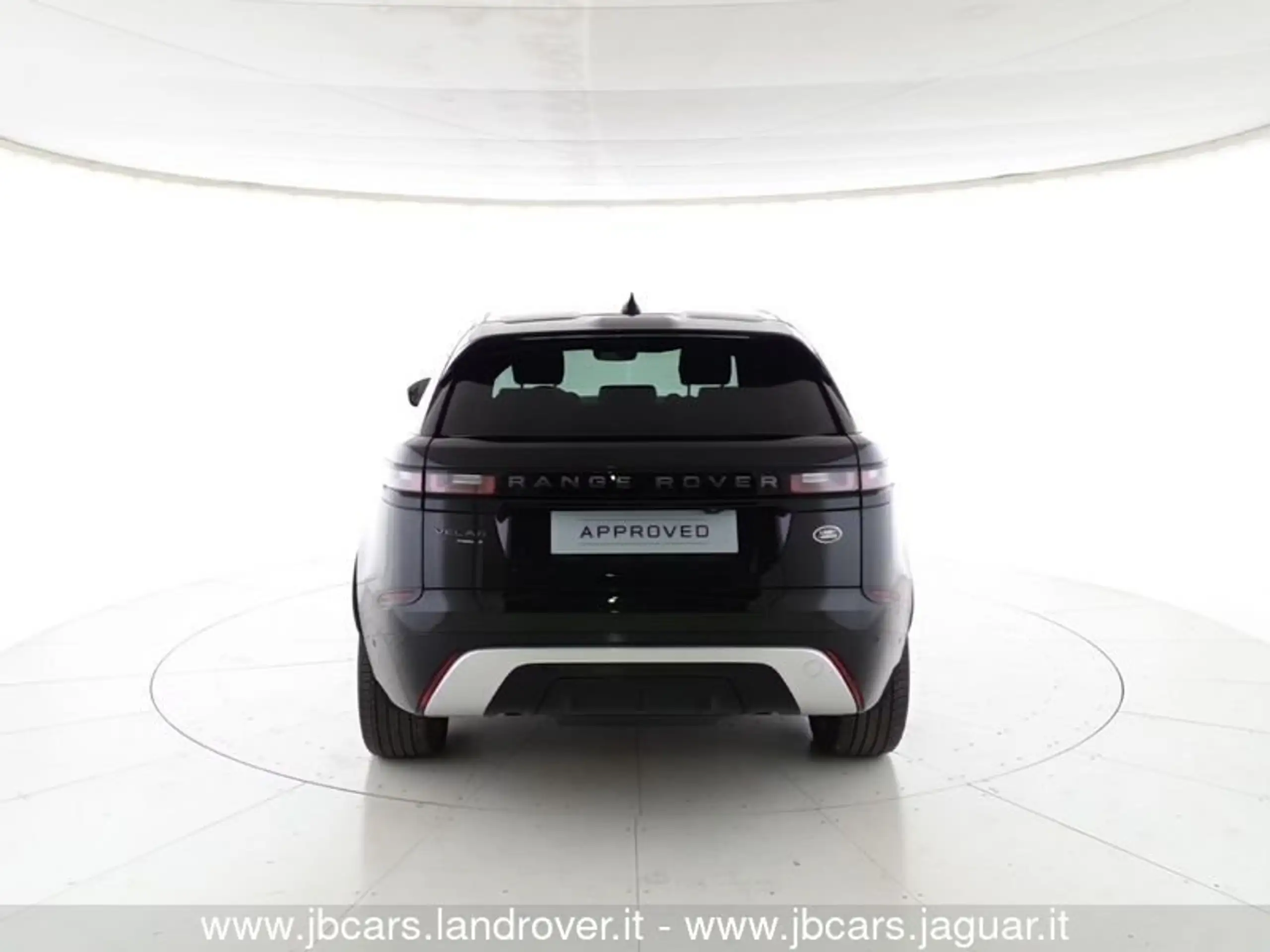 Land Rover - Range Rover Velar