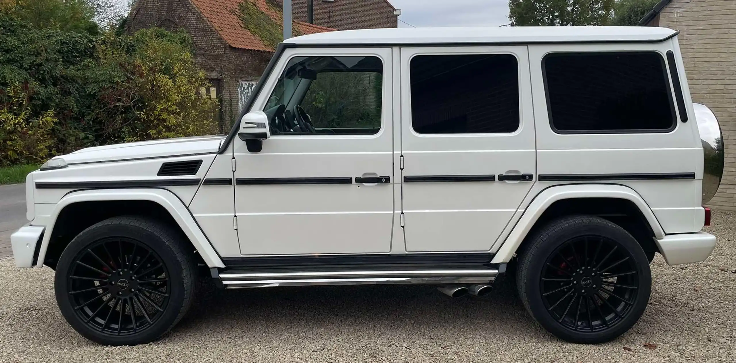 Mercedes-Benz - G 350