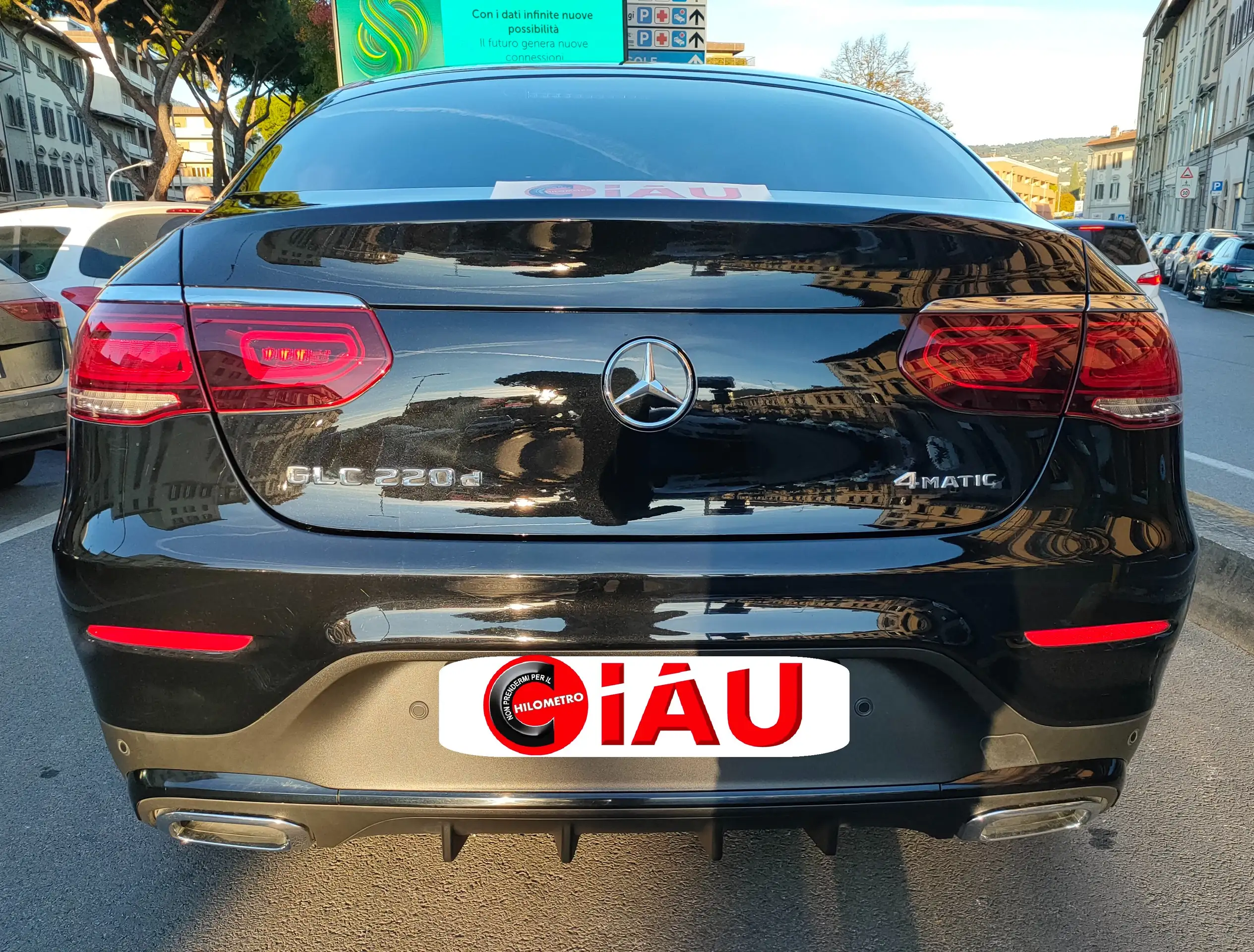 Mercedes-Benz - GLC 220