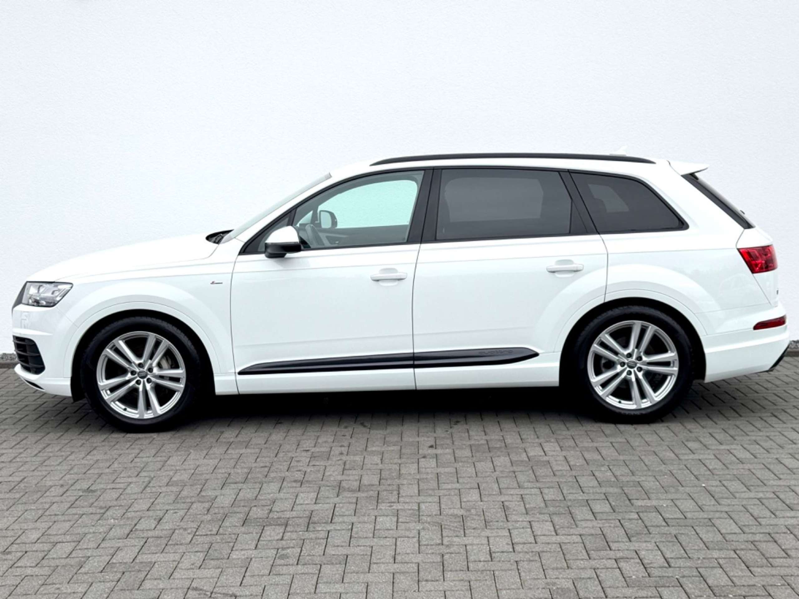 Audi - Q7