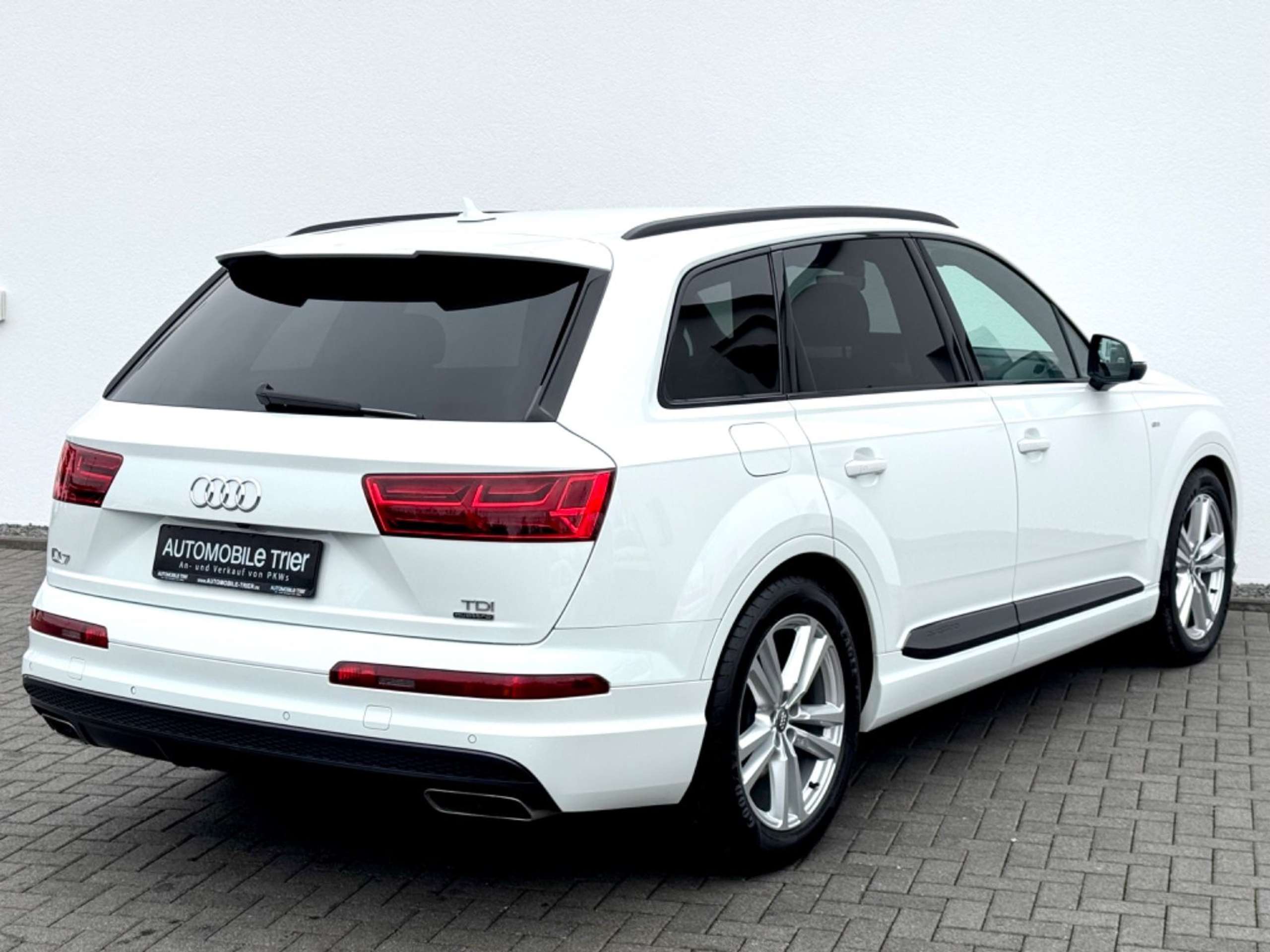 Audi - Q7